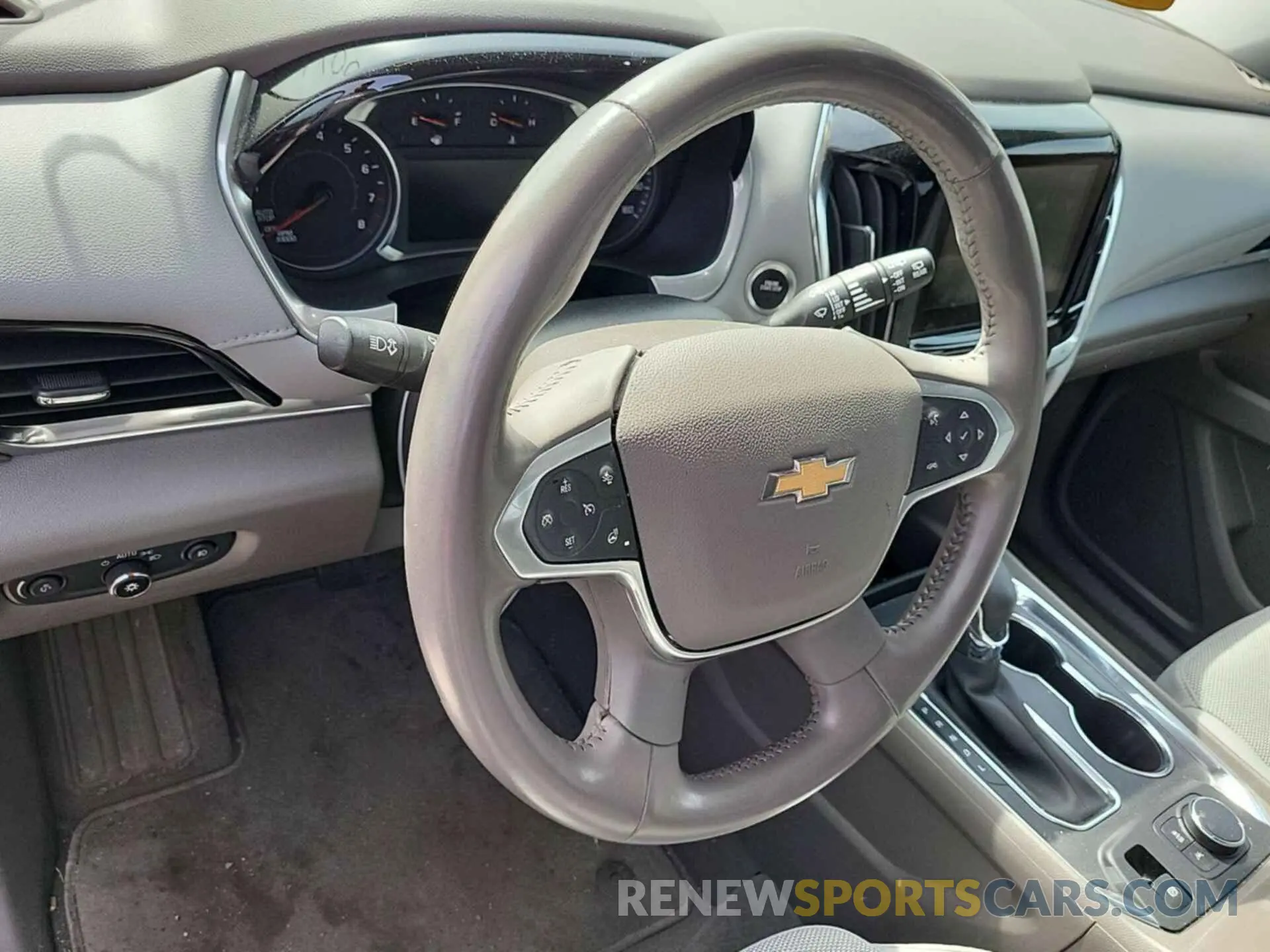 15 Photograph of a damaged car 1GNERGKW4MJ184534 CHEVROLET TRAVERSE 2021