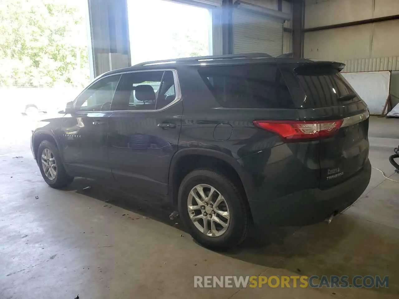 2 Photograph of a damaged car 1GNERGKW6MJ156959 CHEVROLET TRAVERSE 2021