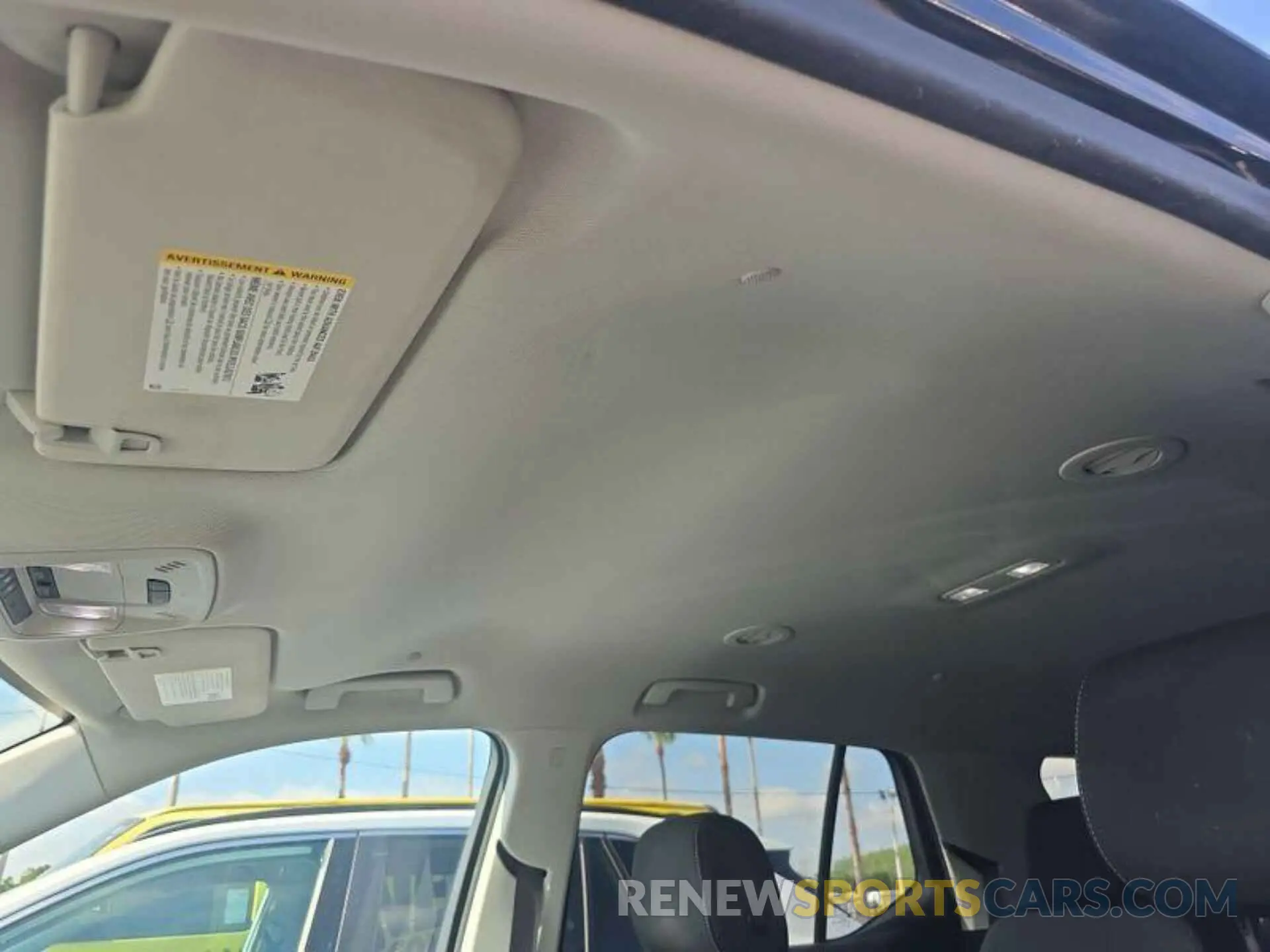 23 Photograph of a damaged car 1GNERGKW6MJ158355 CHEVROLET TRAVERSE 2021