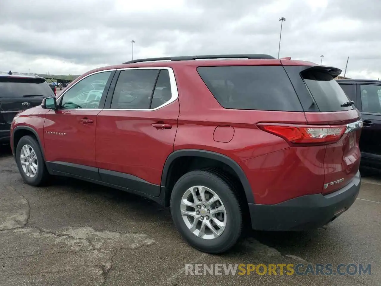 2 Photograph of a damaged car 1GNERGKW7MJ200404 CHEVROLET TRAVERSE 2021