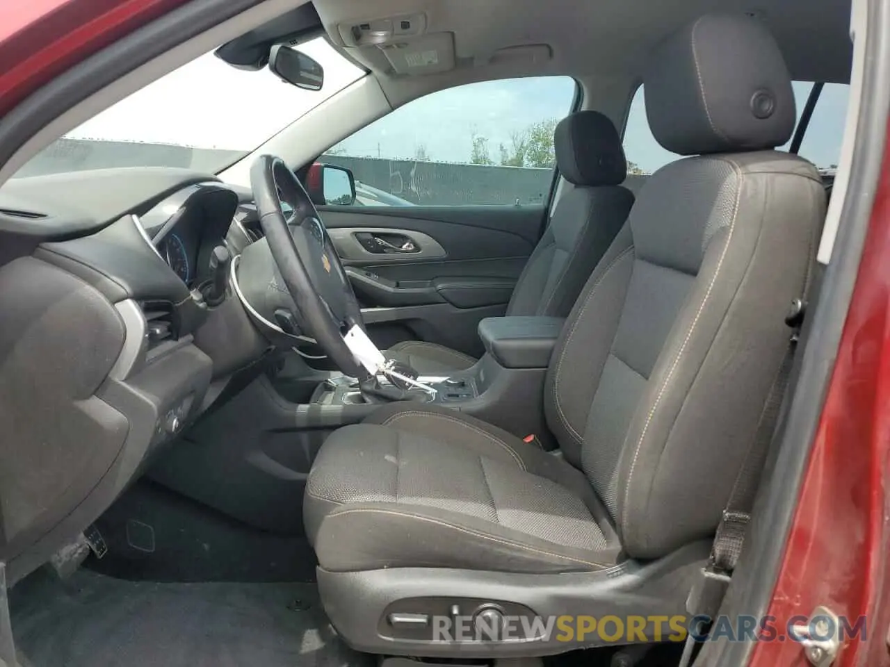 7 Фотография поврежденного автомобиля 1GNERGKW8MJ134851 CHEVROLET TRAVERSE 2021