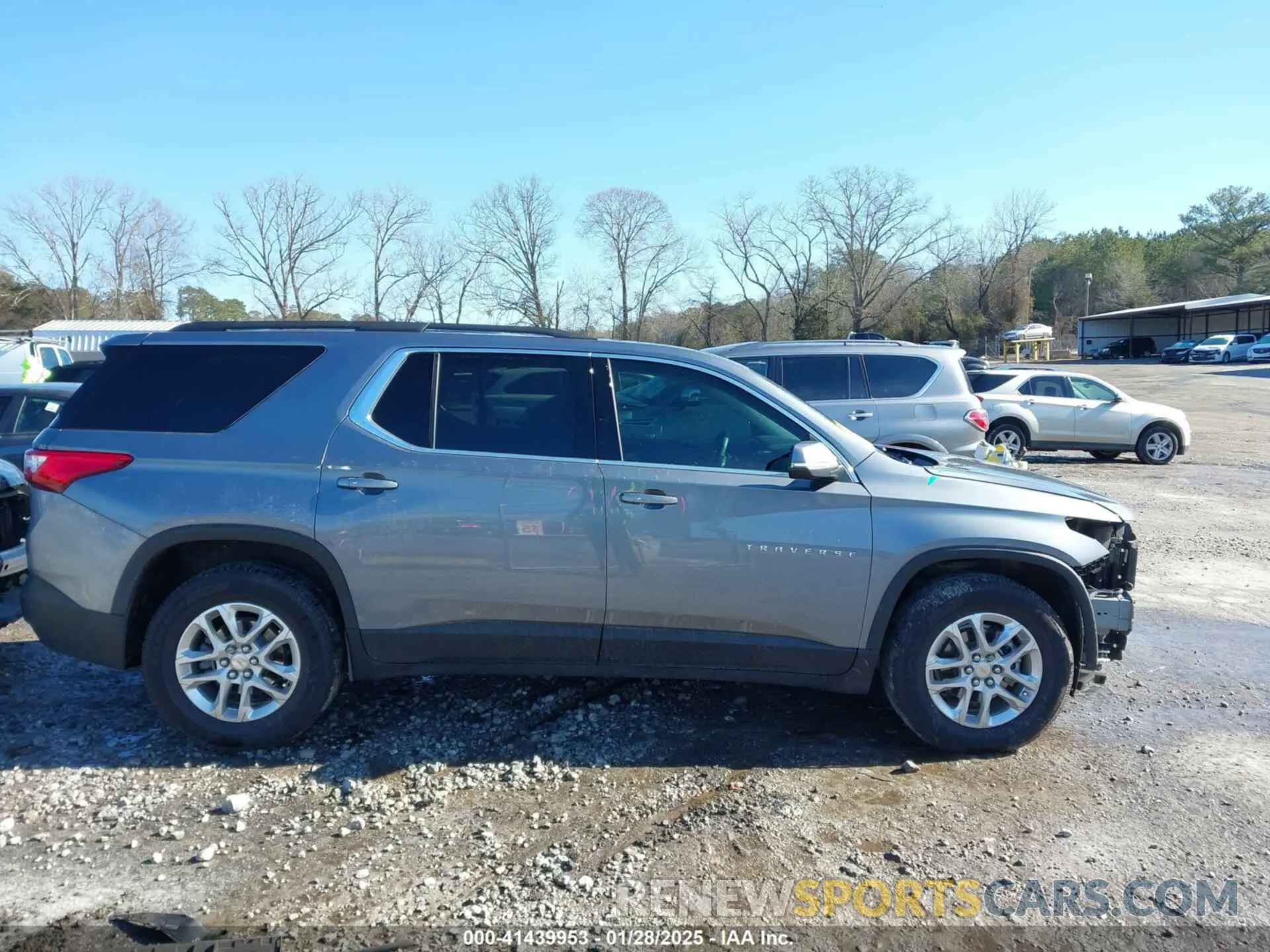 14 Photograph of a damaged car 1GNERGKW9MJ210996 CHEVROLET TRAVERSE 2021