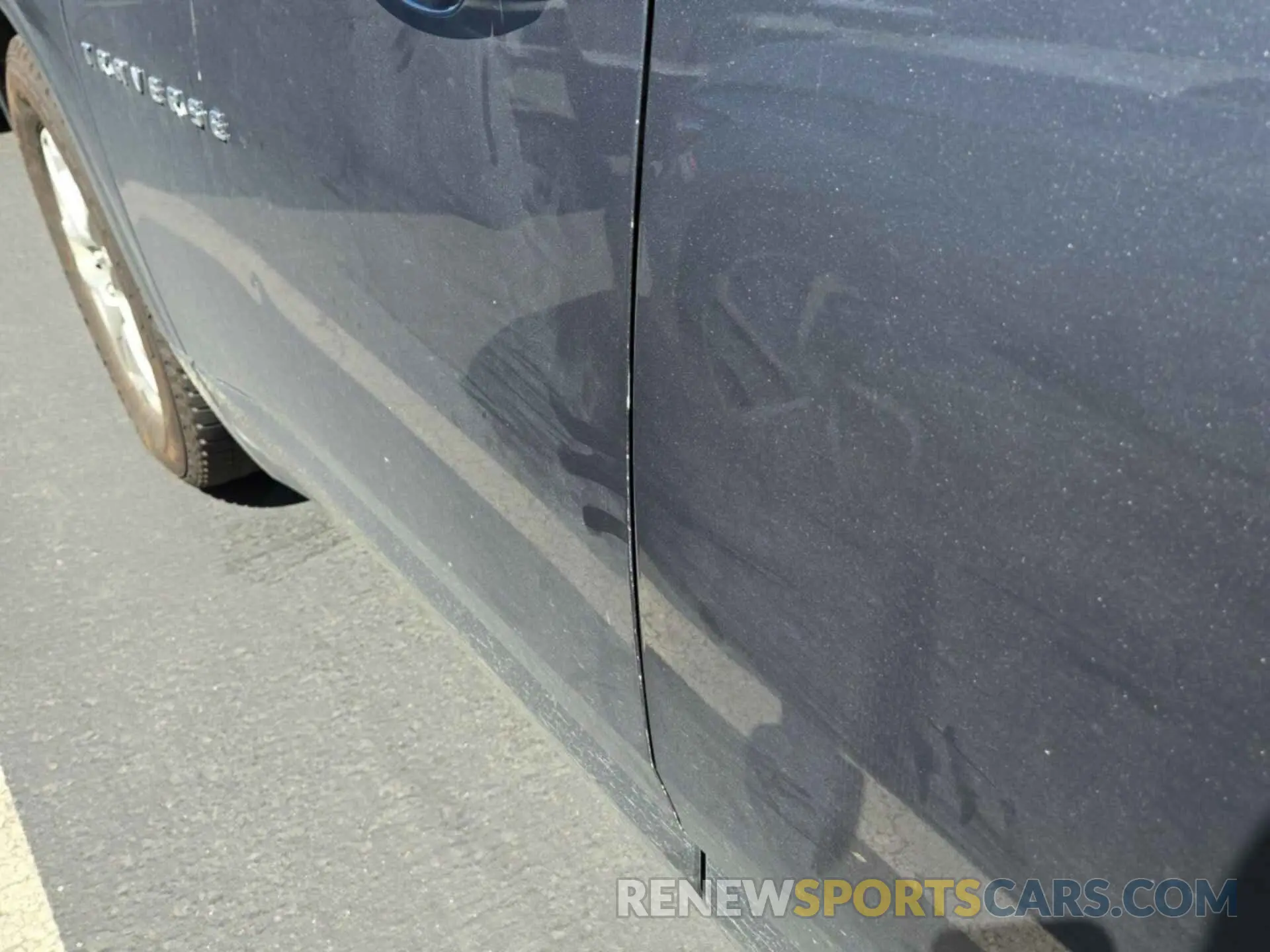 16 Photograph of a damaged car 1GNERHKW0MJ186979 CHEVROLET TRAVERSE 2021