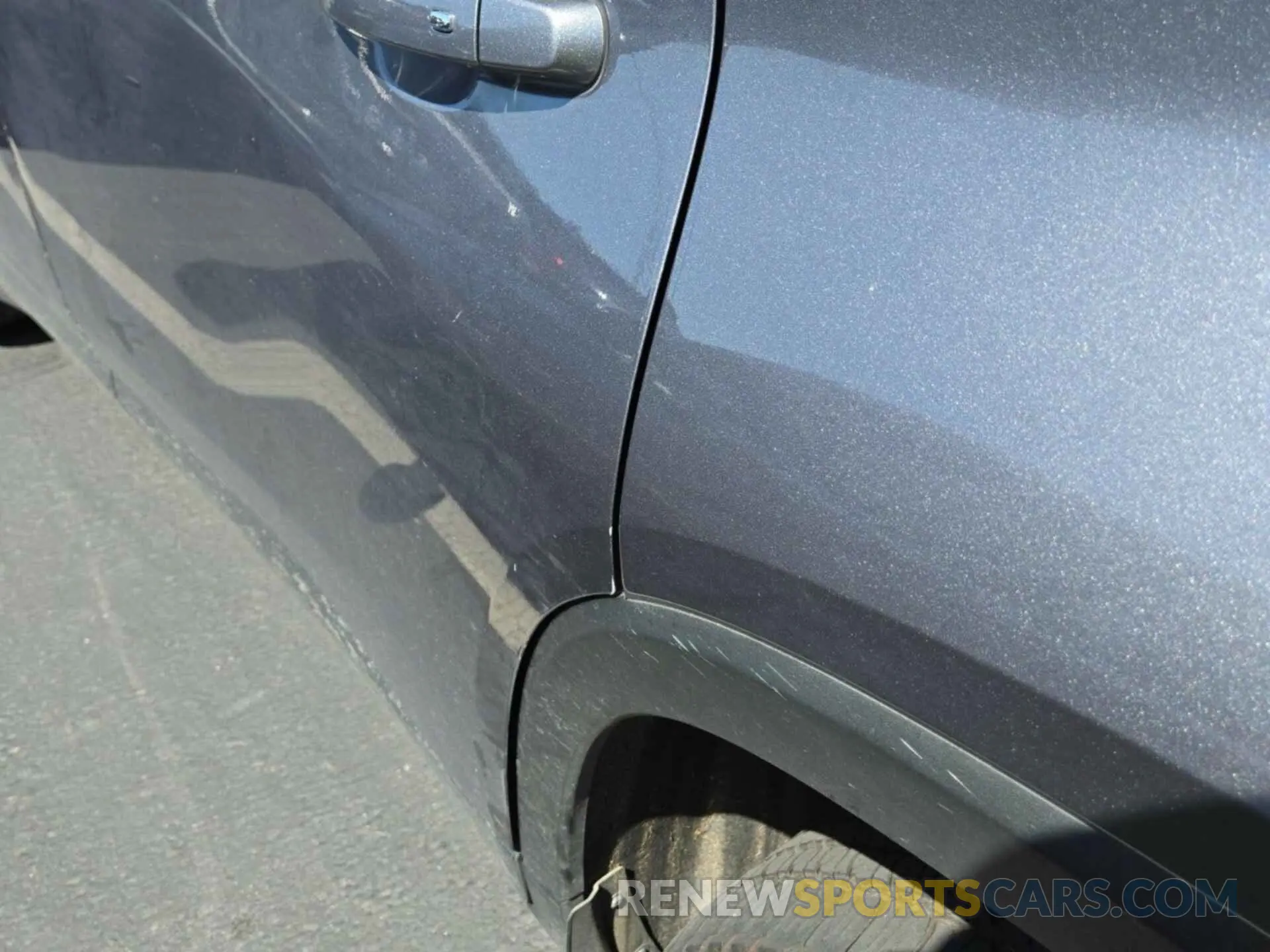 3 Photograph of a damaged car 1GNERHKW0MJ186979 CHEVROLET TRAVERSE 2021