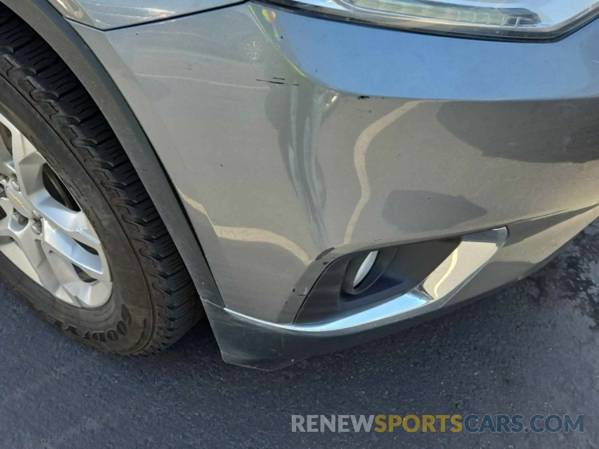 43 Photograph of a damaged car 1GNERHKW0MJ186979 CHEVROLET TRAVERSE 2021