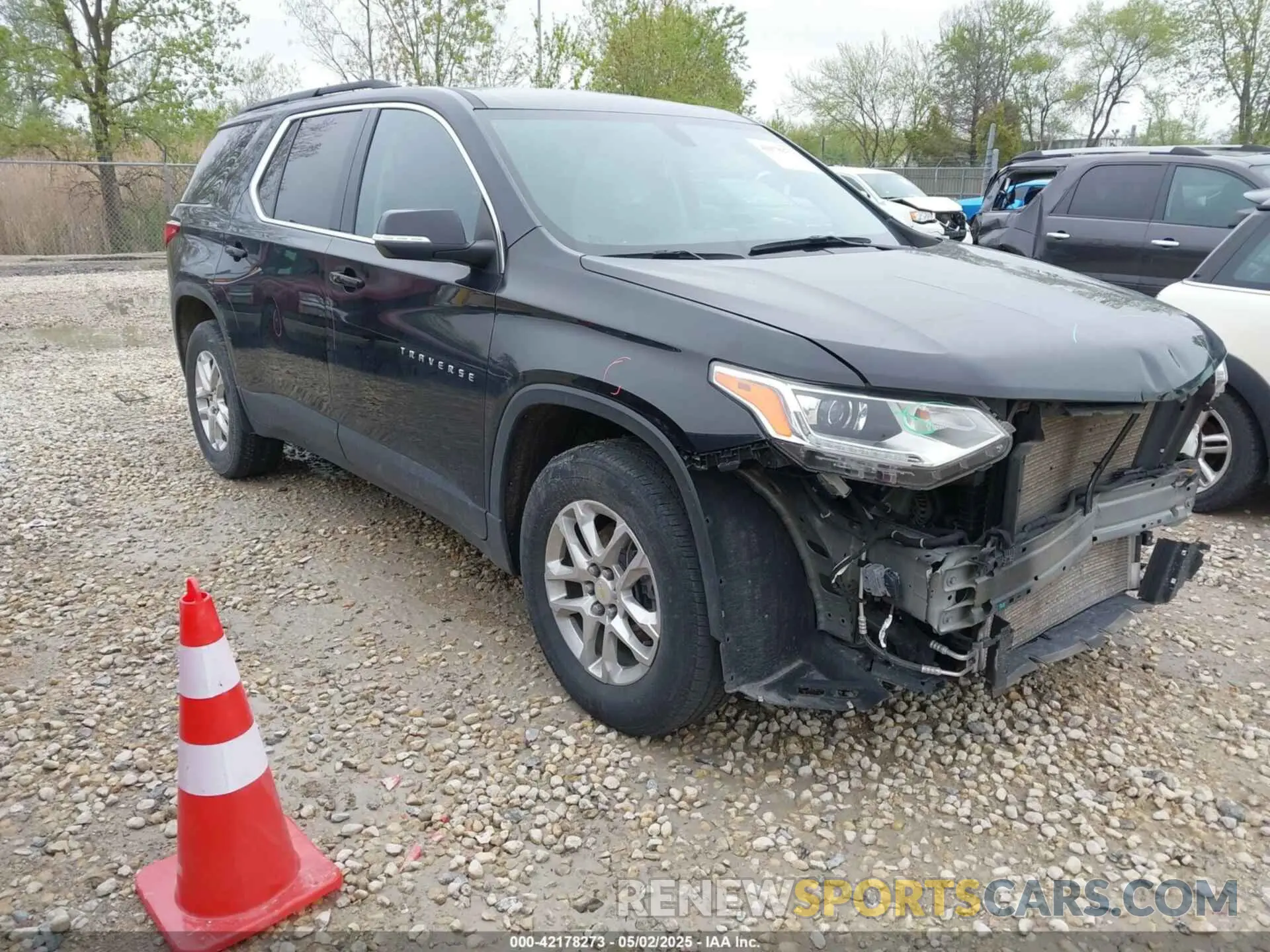 1 Photograph of a damaged car 1GNERHKW0MJ218426 CHEVROLET TRAVERSE 2021
