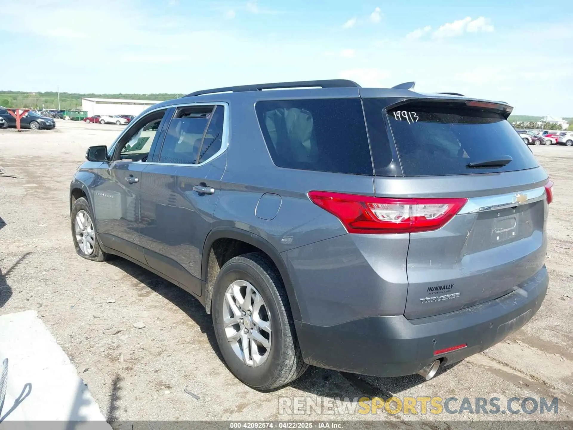 3 Фотография поврежденного автомобиля 1GNERHKW2MJ111197 CHEVROLET TRAVERSE 2021