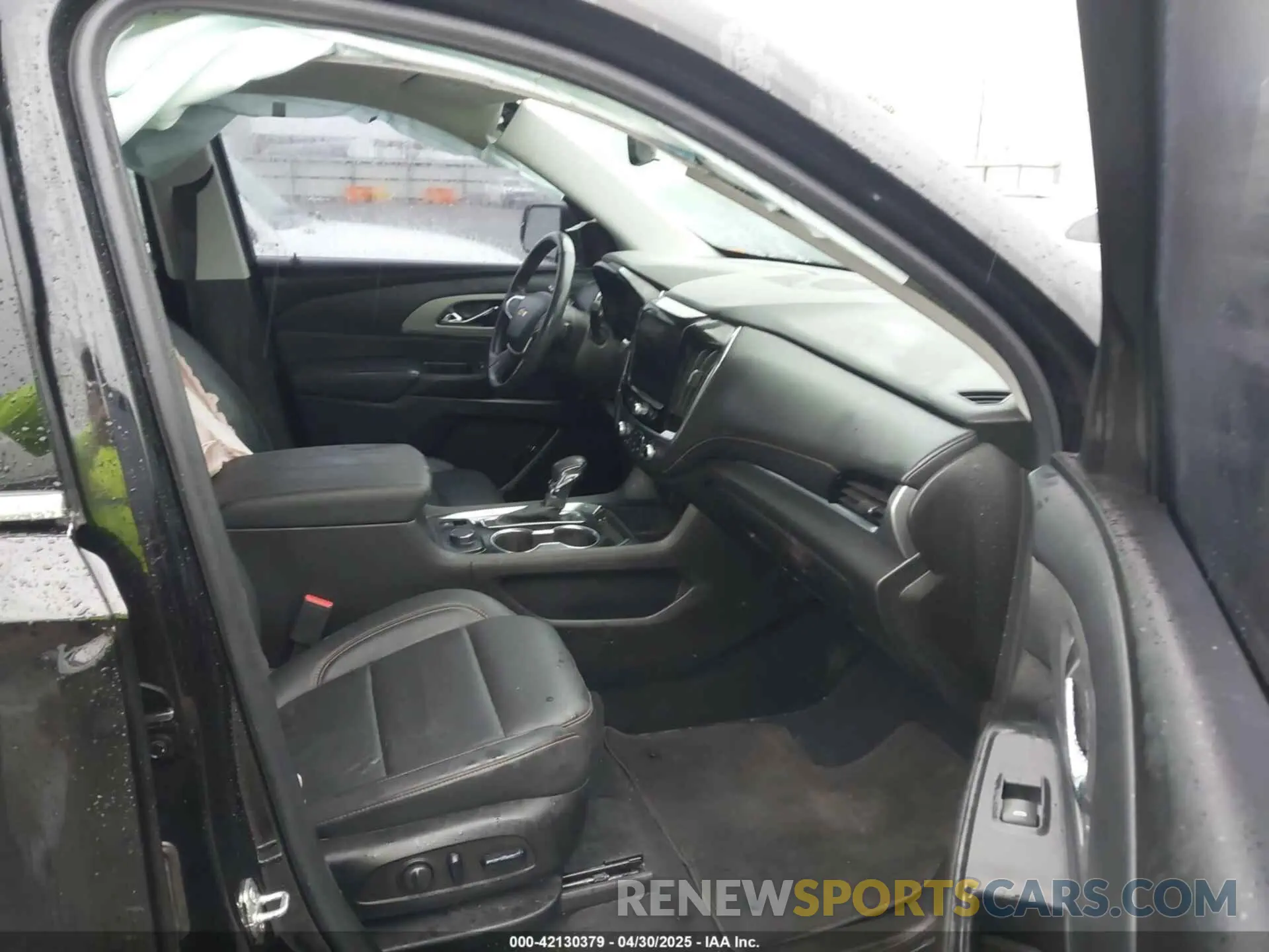 5 Фотография поврежденного автомобиля 1GNERHKW2MJ248477 CHEVROLET TRAVERSE 2021