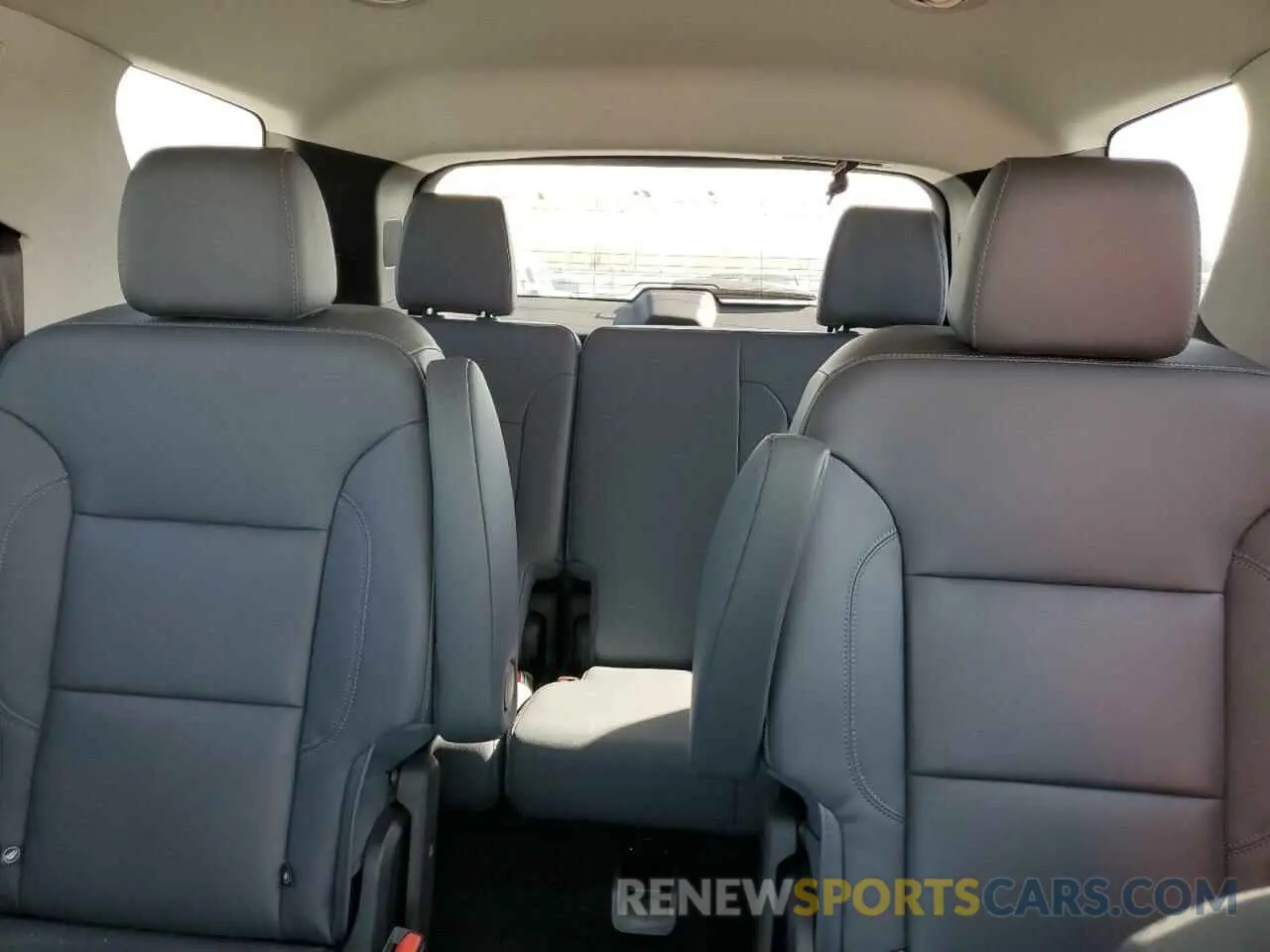 10 Фотография поврежденного автомобиля 1GNERHKW2MJ267014 CHEVROLET TRAVERSE 2021