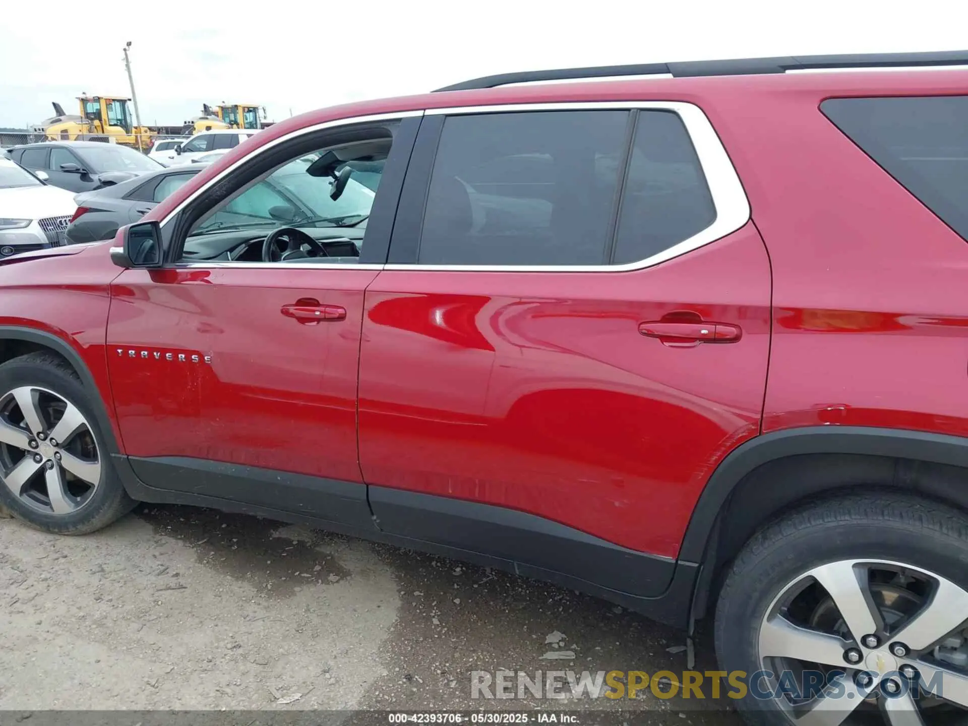 14 Photograph of a damaged car 1GNERHKW4MJ132343 CHEVROLET TRAVERSE 2021