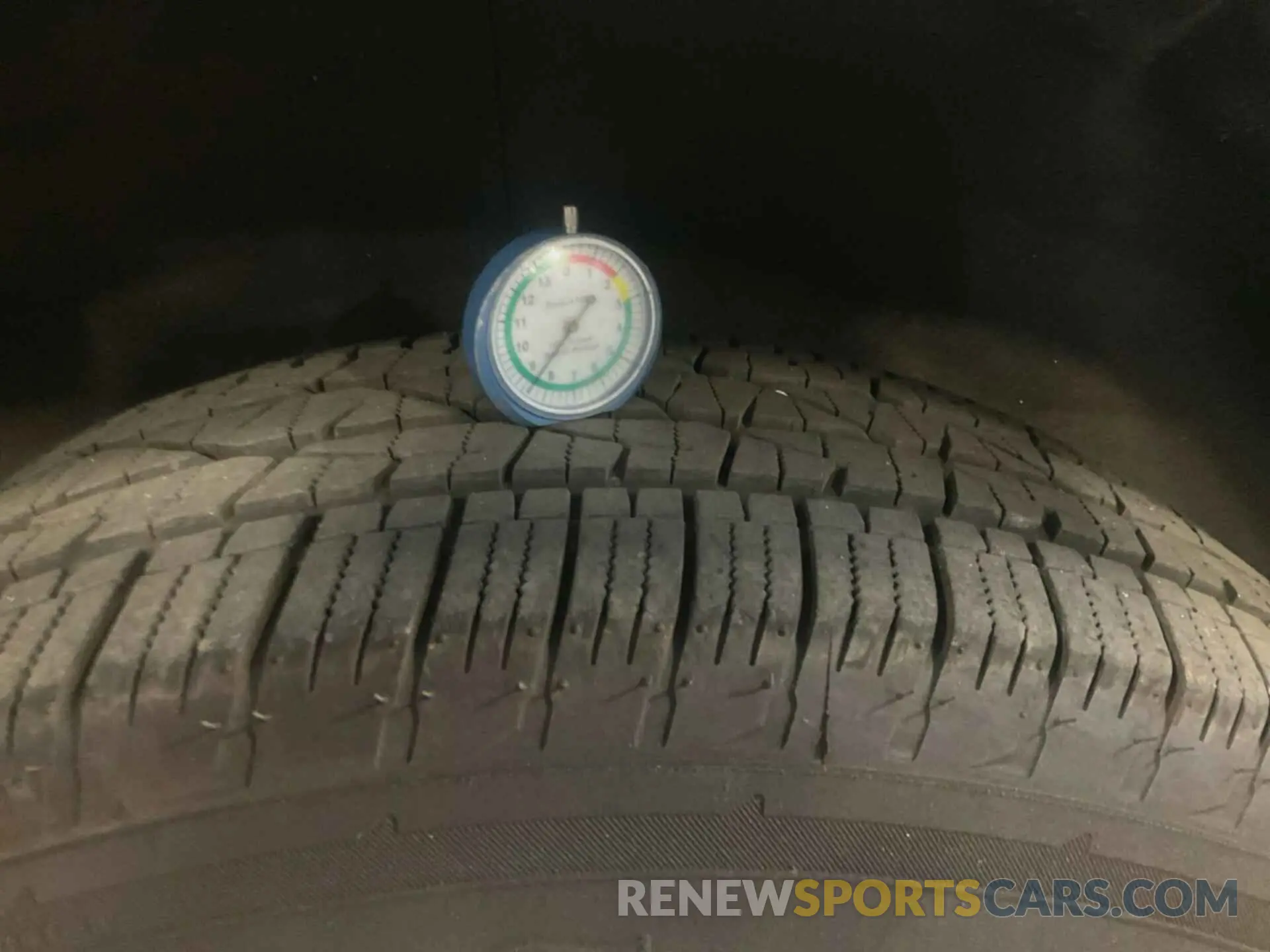 12 Photograph of a damaged car 1GNERHKW5MJ182233 CHEVROLET TRAVERSE 2021
