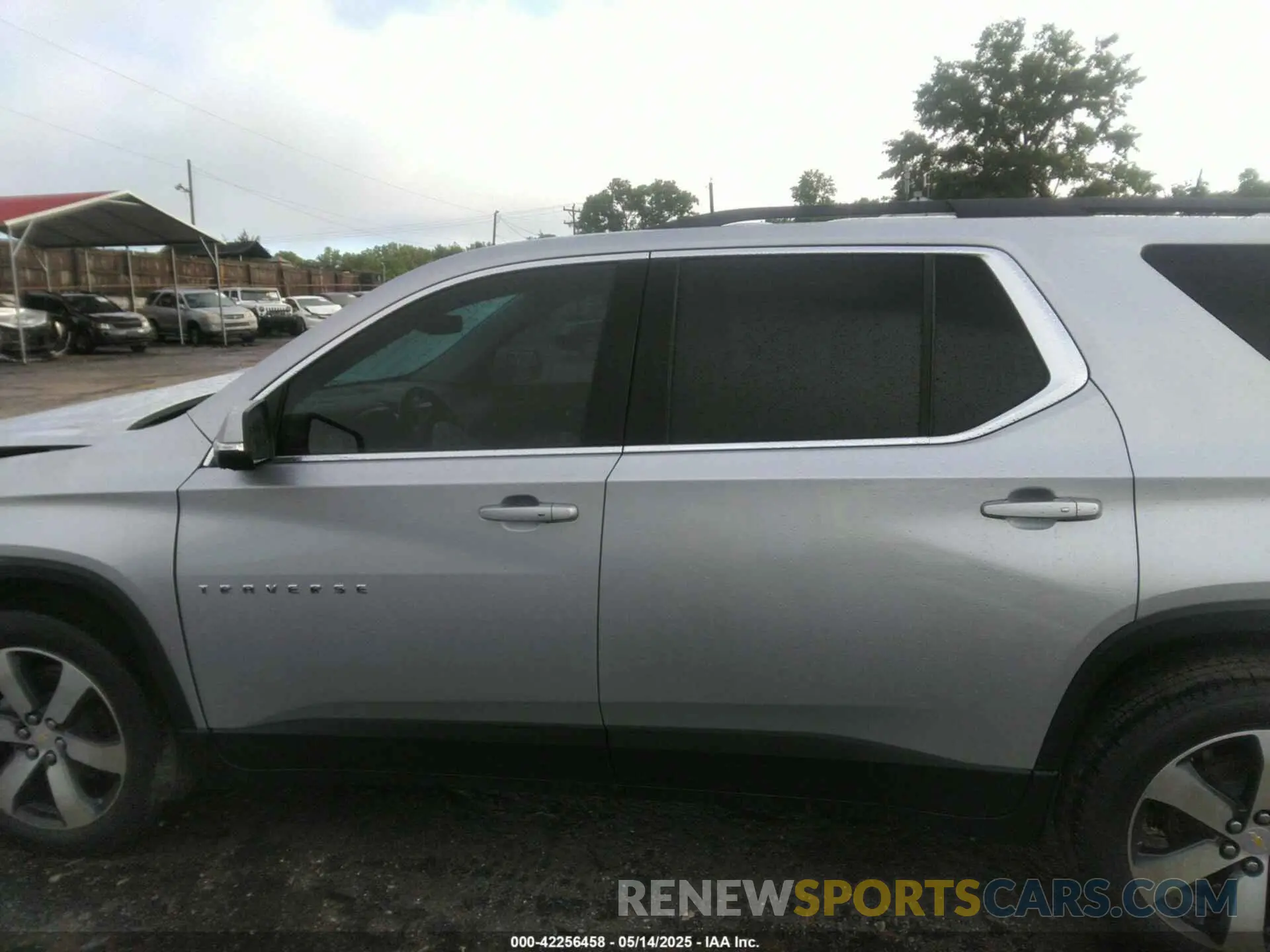14 Photograph of a damaged car 1GNERHKW6MJ157311 CHEVROLET TRAVERSE 2021
