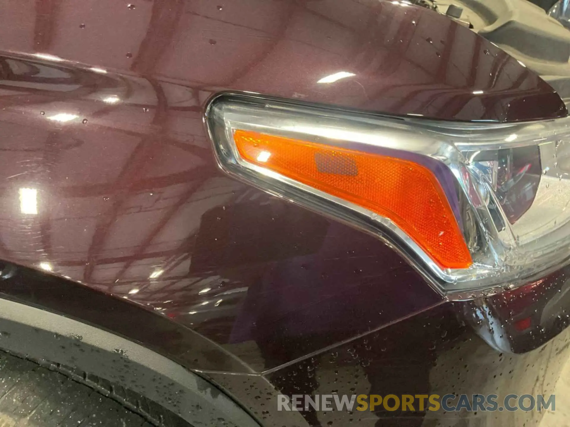 26 Photograph of a damaged car 1GNERHKW7MJ188468 CHEVROLET TRAVERSE 2021
