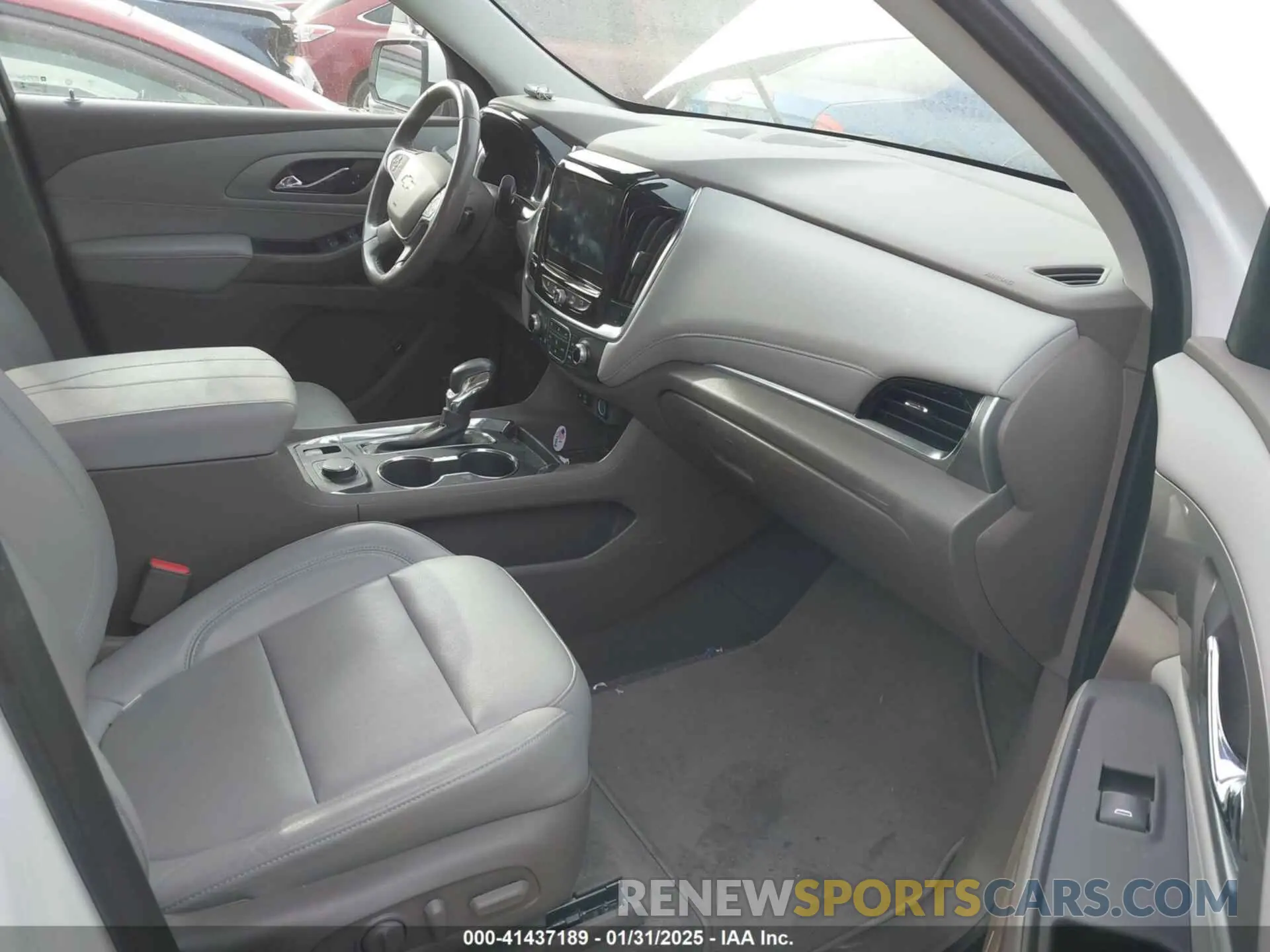 5 Фотография поврежденного автомобиля 1GNERHKW8MJ105162 CHEVROLET TRAVERSE 2021