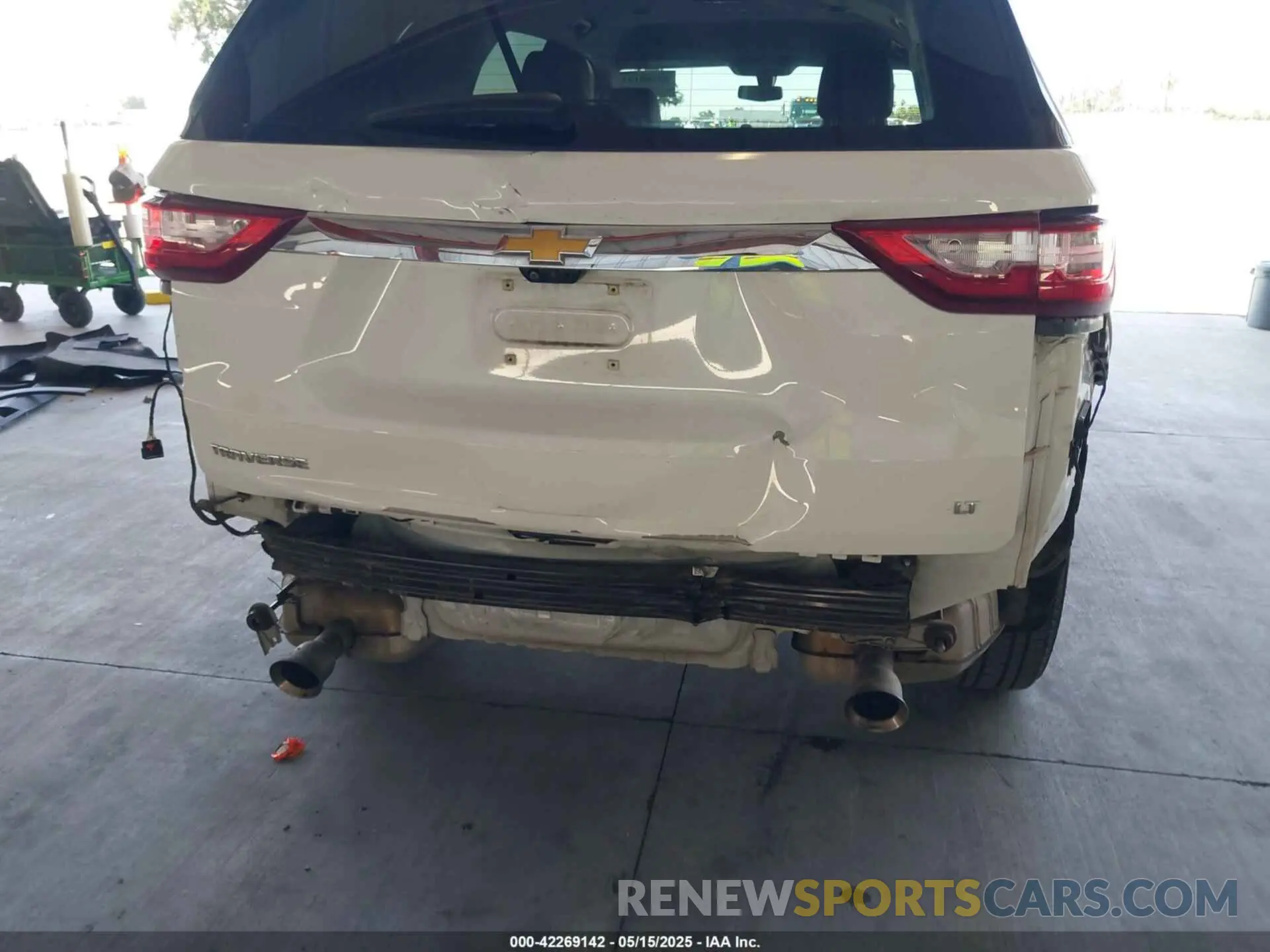 6 Photograph of a damaged car 1GNERHKW8MJ232171 CHEVROLET TRAVERSE 2021