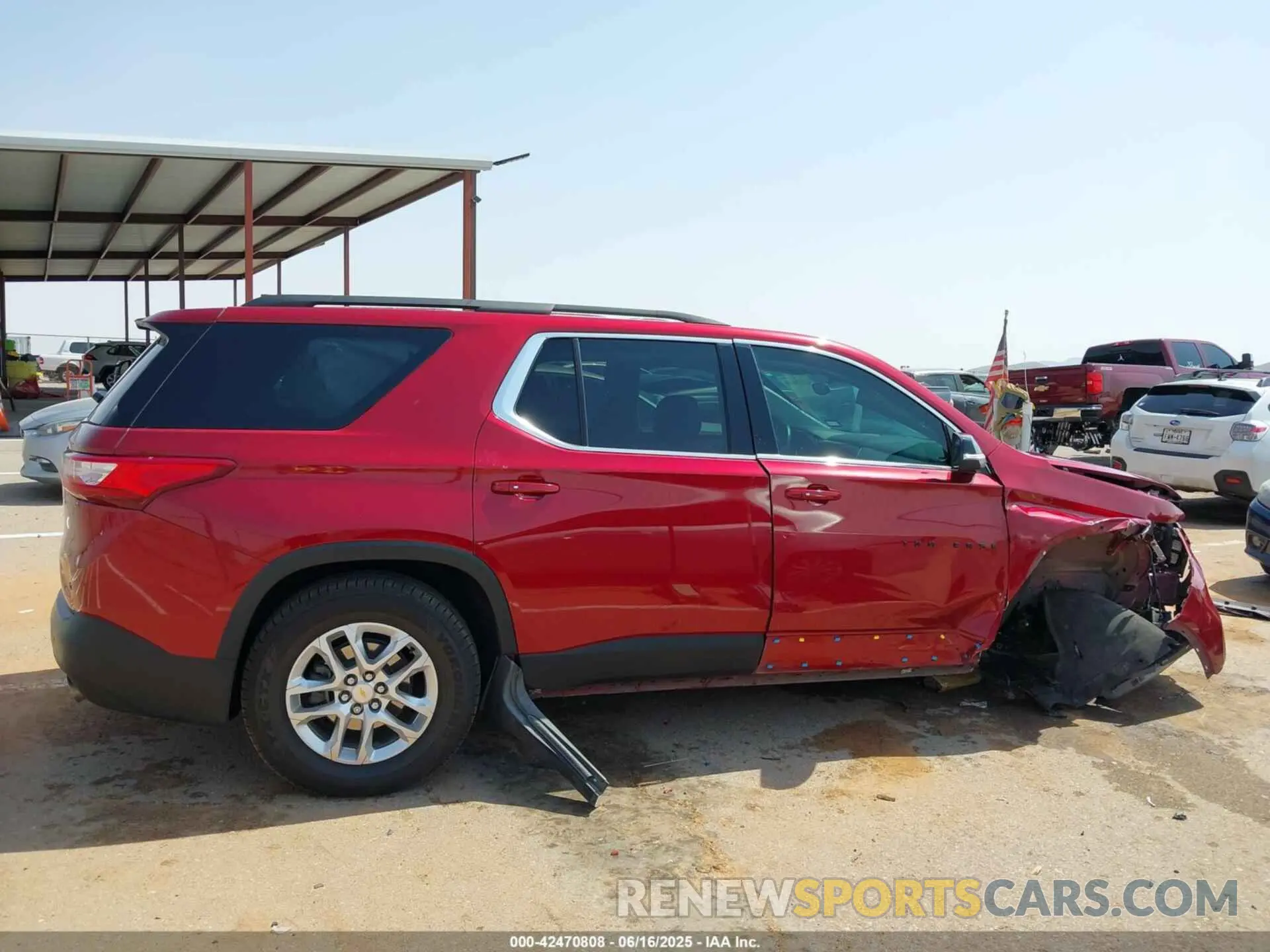 13 Фотография поврежденного автомобиля 1GNERHKW9MJ117918 CHEVROLET TRAVERSE 2021