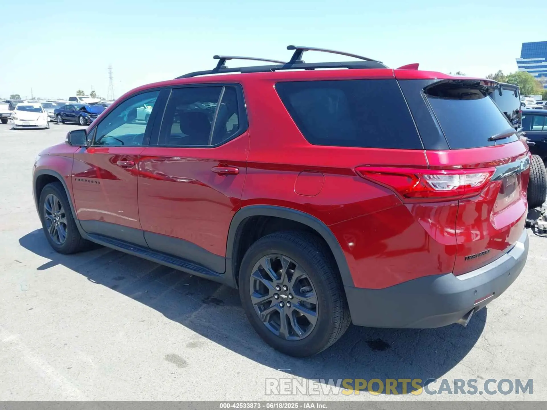 3 Photograph of a damaged car 1GNERJKW1MJ137085 CHEVROLET TRAVERSE 2021