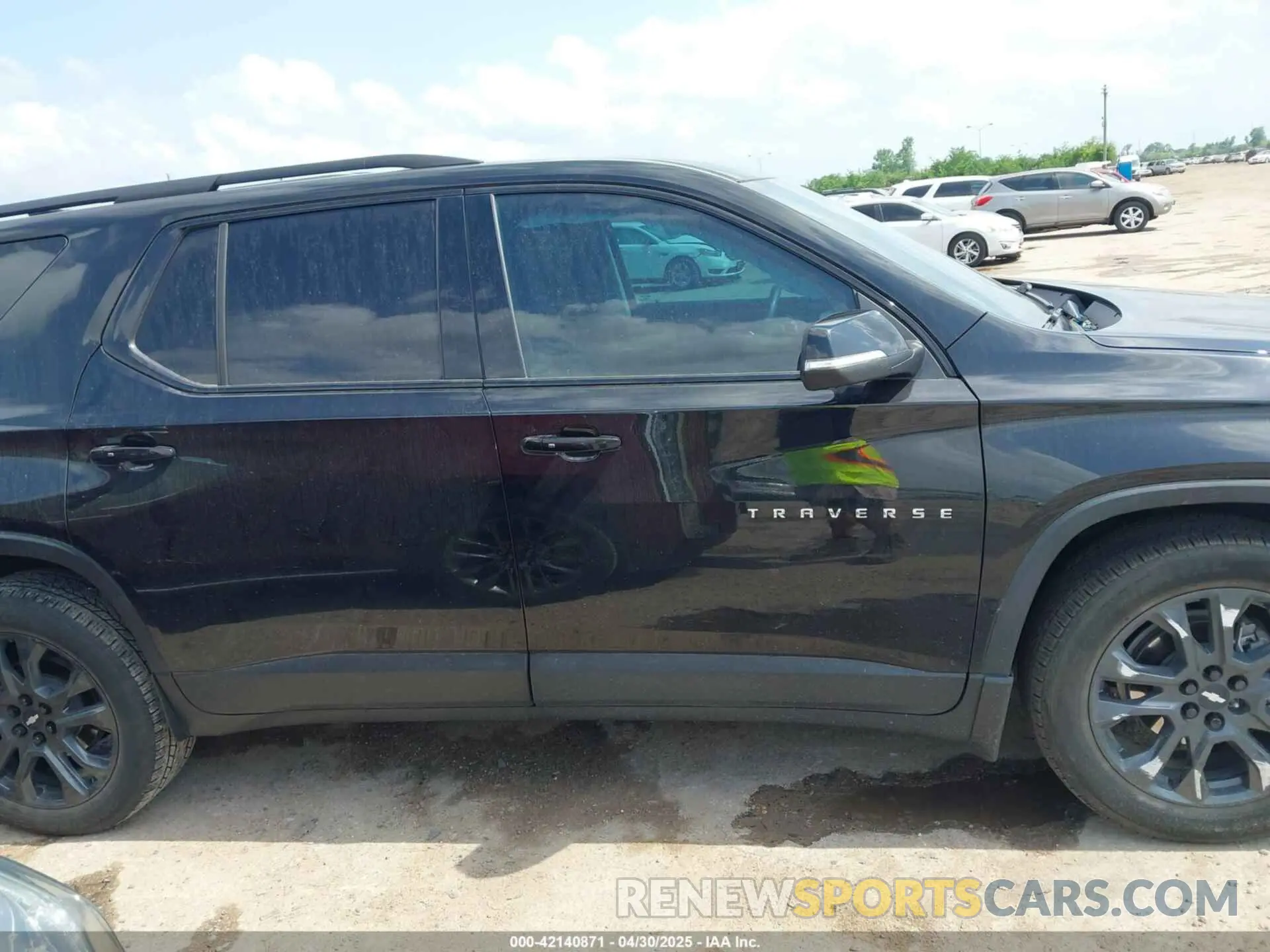 14 Фотография поврежденного автомобиля 1GNERJKW9MJ255465 CHEVROLET TRAVERSE 2021