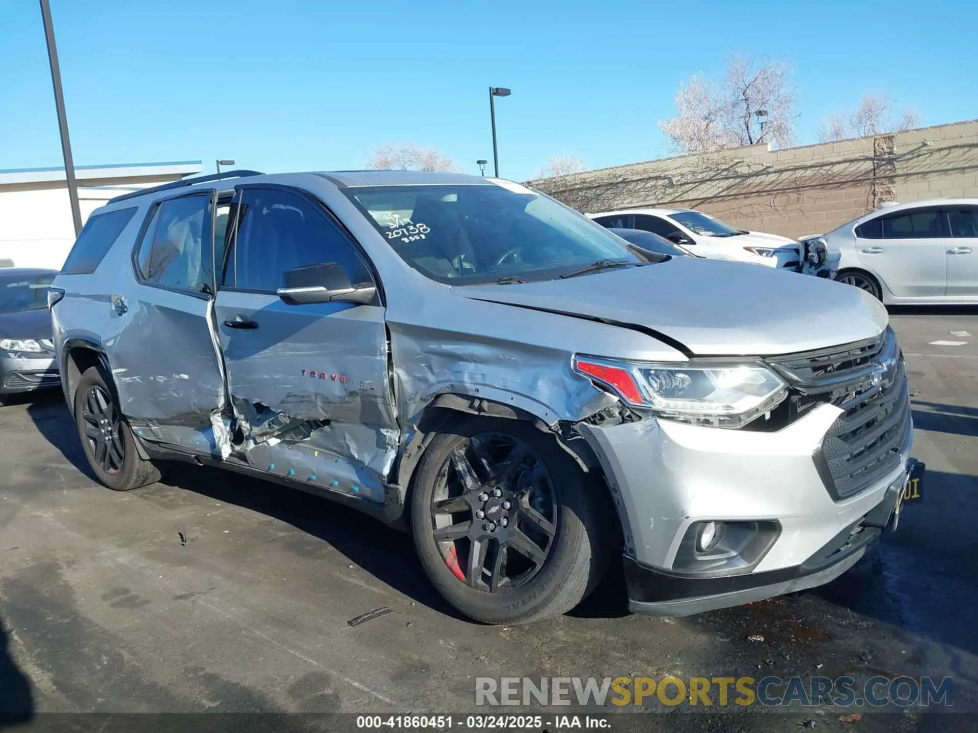 12 Photograph of a damaged car 1GNERKKW3MJ168358 CHEVROLET TRAVERSE 2021