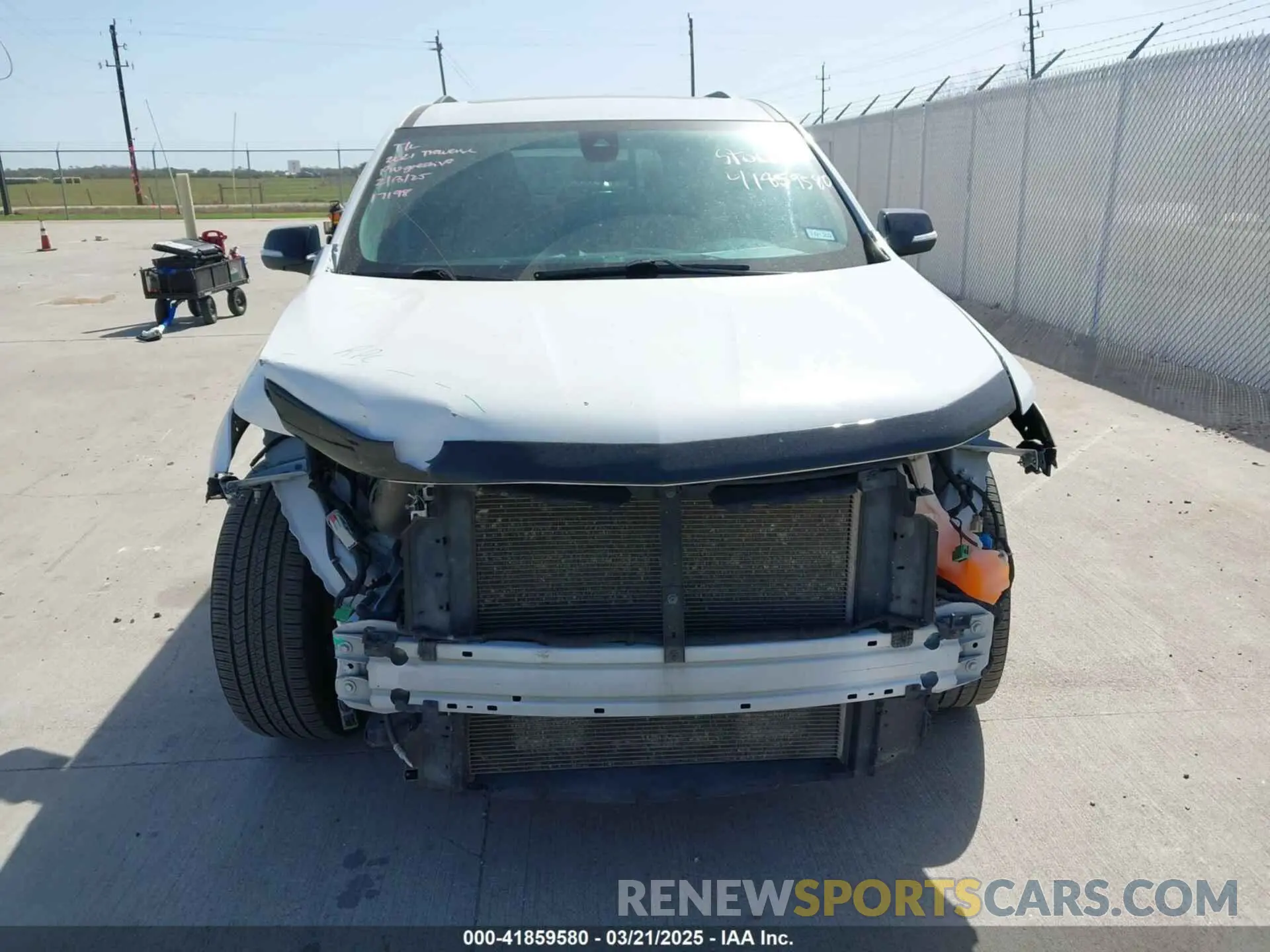 12 Фотография поврежденного автомобиля 1GNERKKW4MJ164822 CHEVROLET TRAVERSE 2021