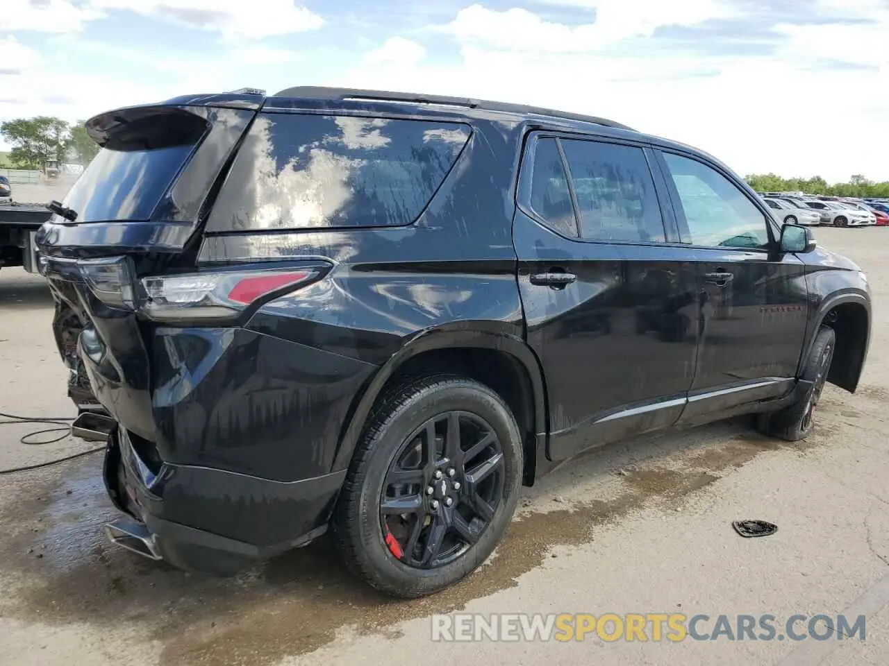3 Фотография поврежденного автомобиля 1GNERKKW6MJ238743 CHEVROLET TRAVERSE 2021