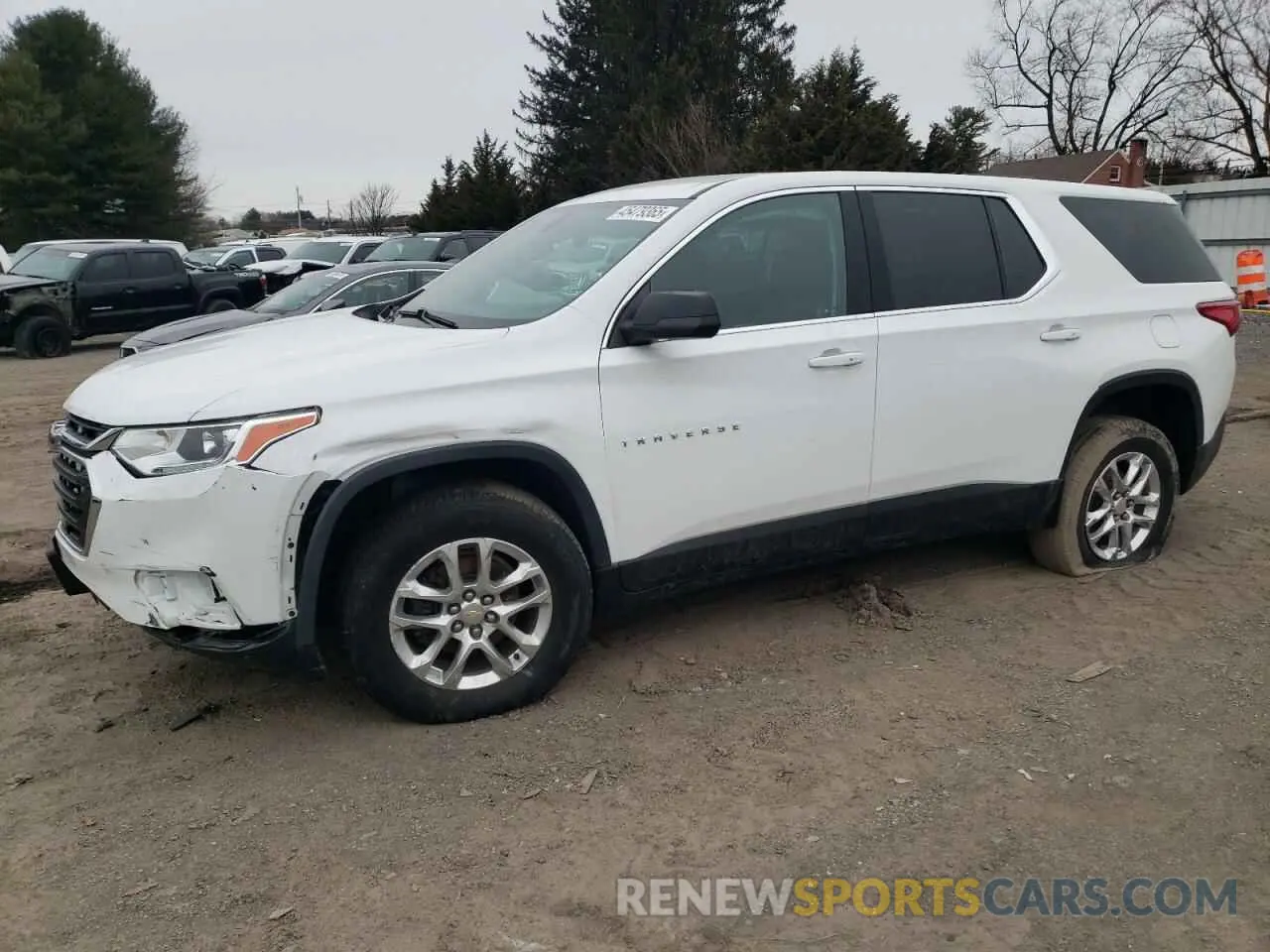 1 Photograph of a damaged car 1GNEVFKW2MJ179547 CHEVROLET TRAVERSE 2021