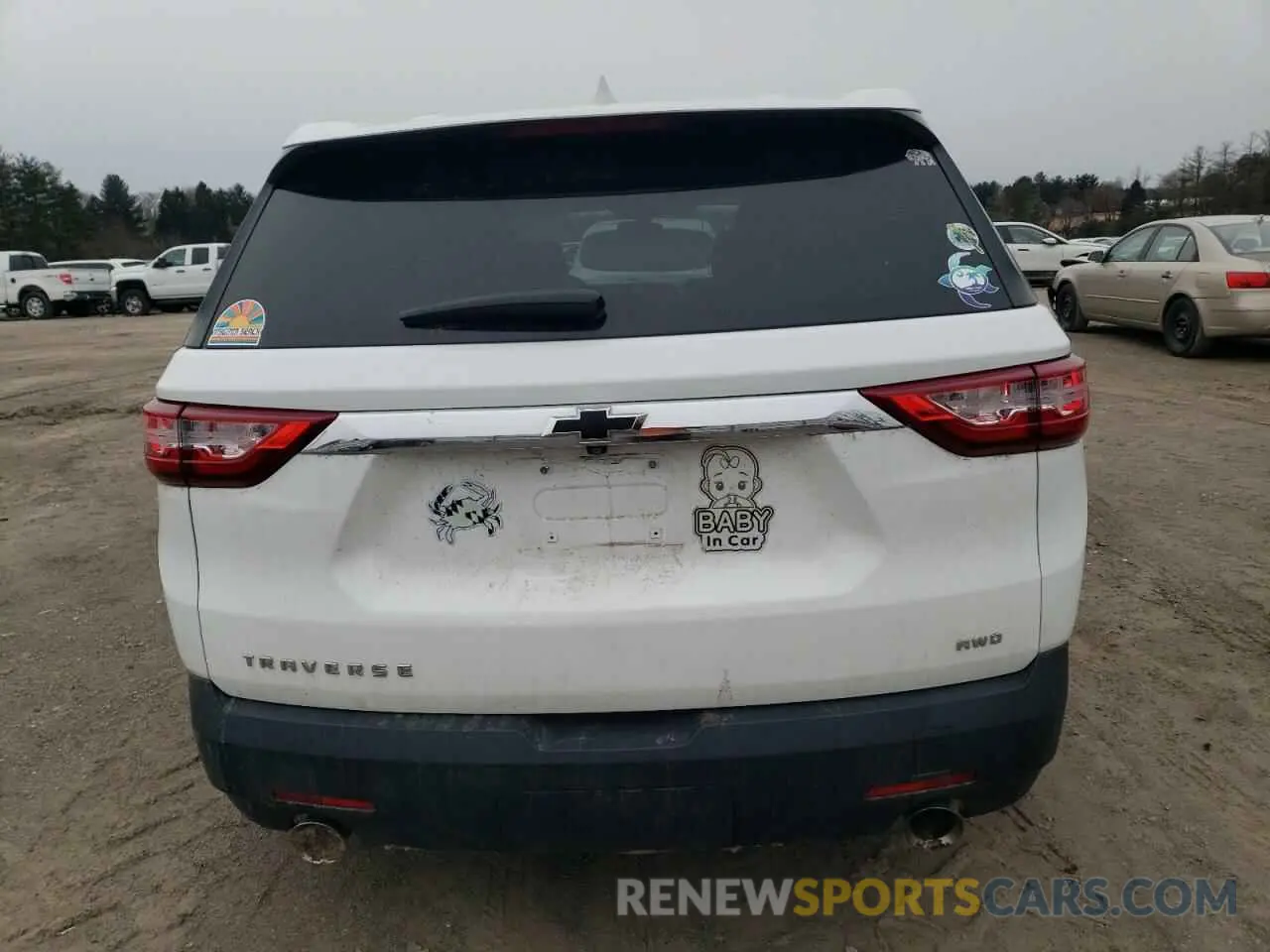 6 Photograph of a damaged car 1GNEVFKW2MJ179547 CHEVROLET TRAVERSE 2021