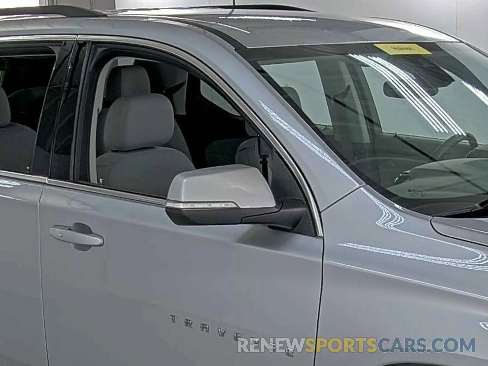 16 Photograph of a damaged car 1GNEVGKW0MJ158671 CHEVROLET TRAVERSE 2021