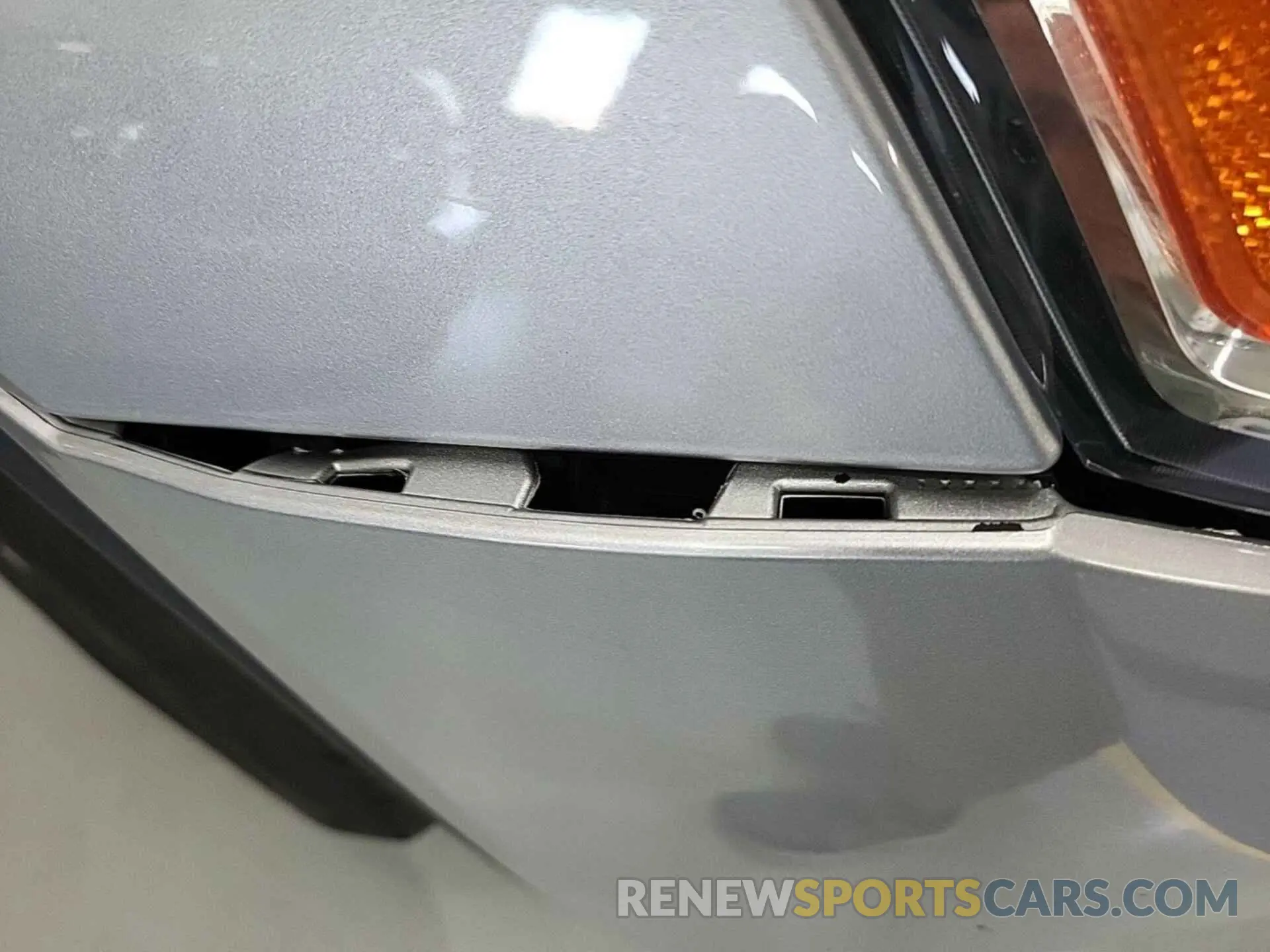25 Photograph of a damaged car 1GNEVGKW0MJ158671 CHEVROLET TRAVERSE 2021