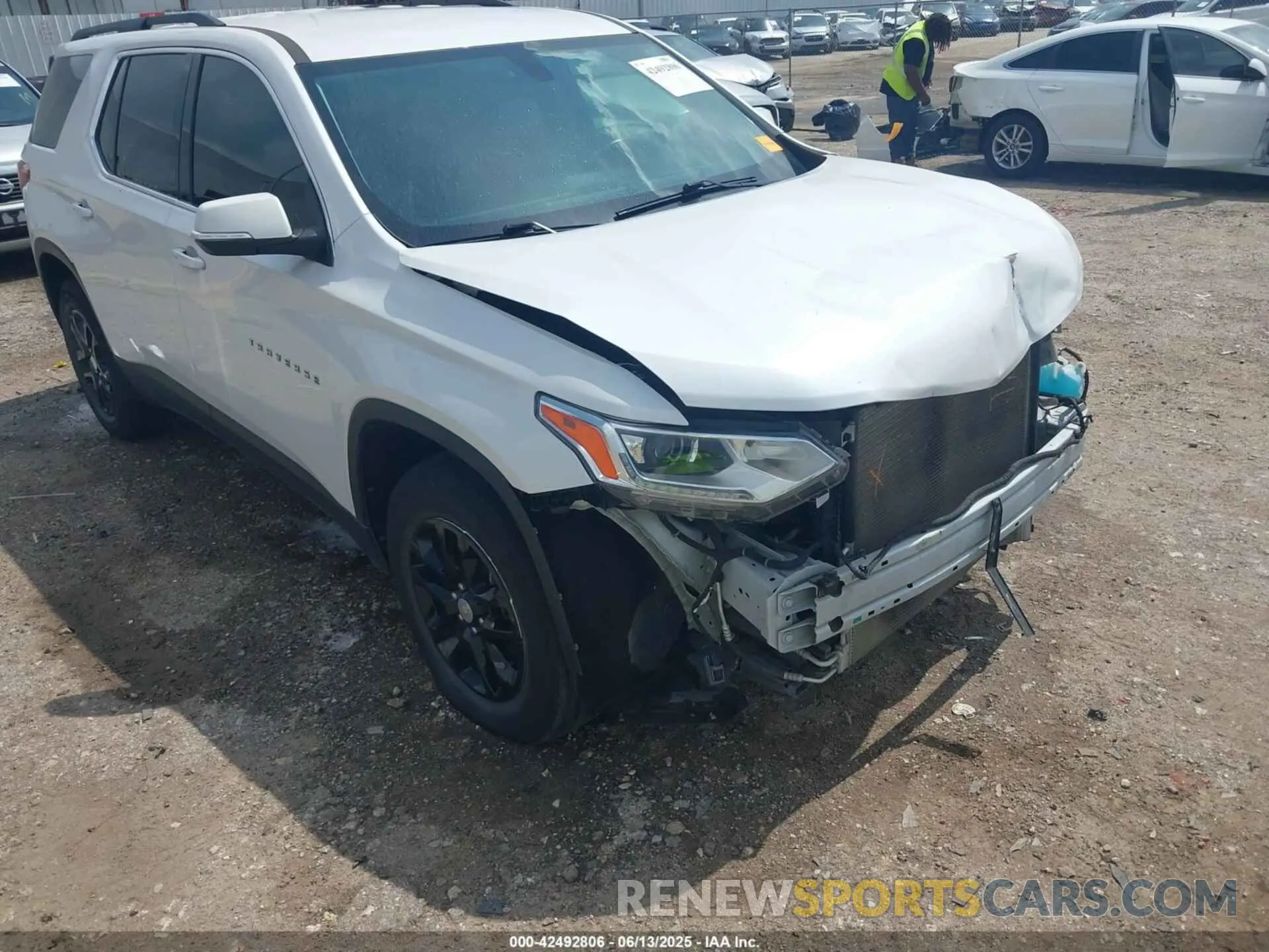 20 Photograph of a damaged car 1GNEVGKW0MJ211630 CHEVROLET TRAVERSE 2021