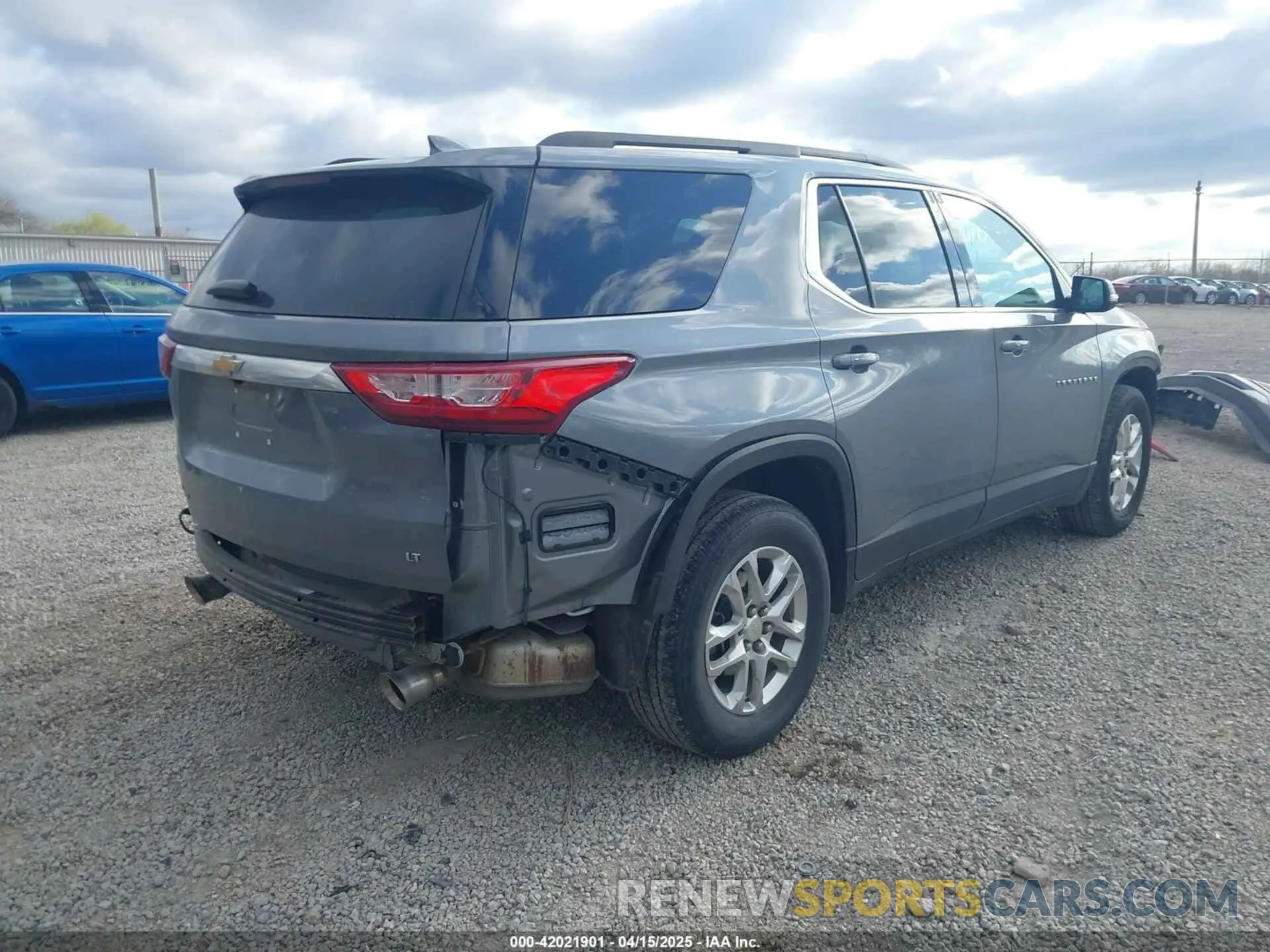 4 Фотография поврежденного автомобиля 1GNEVGKW1MJ214200 CHEVROLET TRAVERSE 2021
