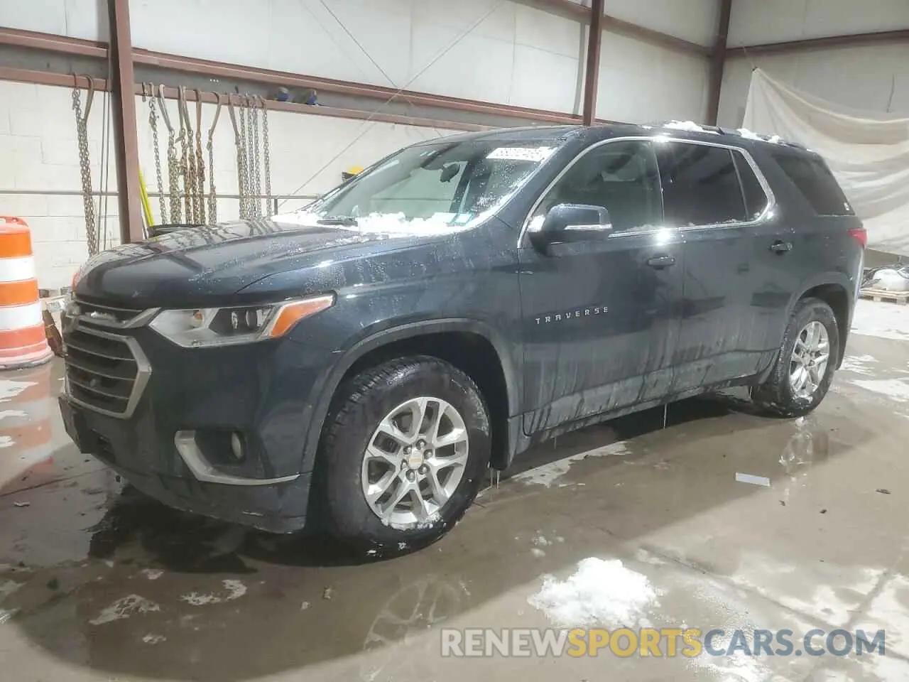 1 Фотография поврежденного автомобиля 1GNEVGKW3MJ135904 CHEVROLET TRAVERSE 2021