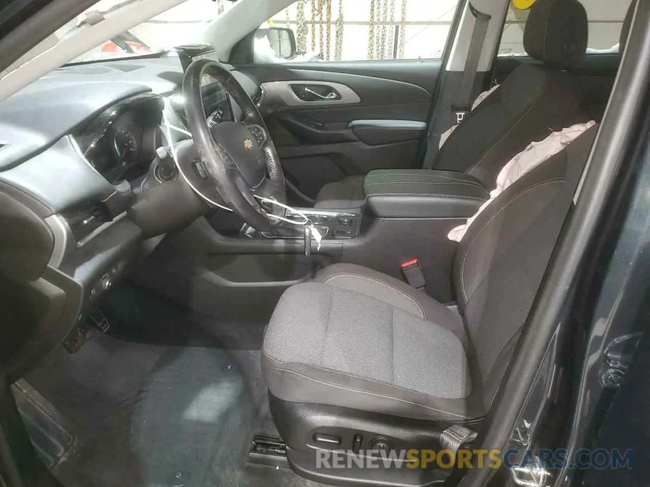 7 Фотография поврежденного автомобиля 1GNEVGKW3MJ135904 CHEVROLET TRAVERSE 2021