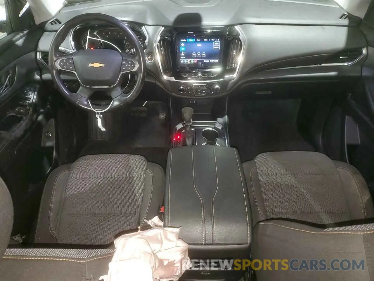 8 Фотография поврежденного автомобиля 1GNEVGKW3MJ135904 CHEVROLET TRAVERSE 2021