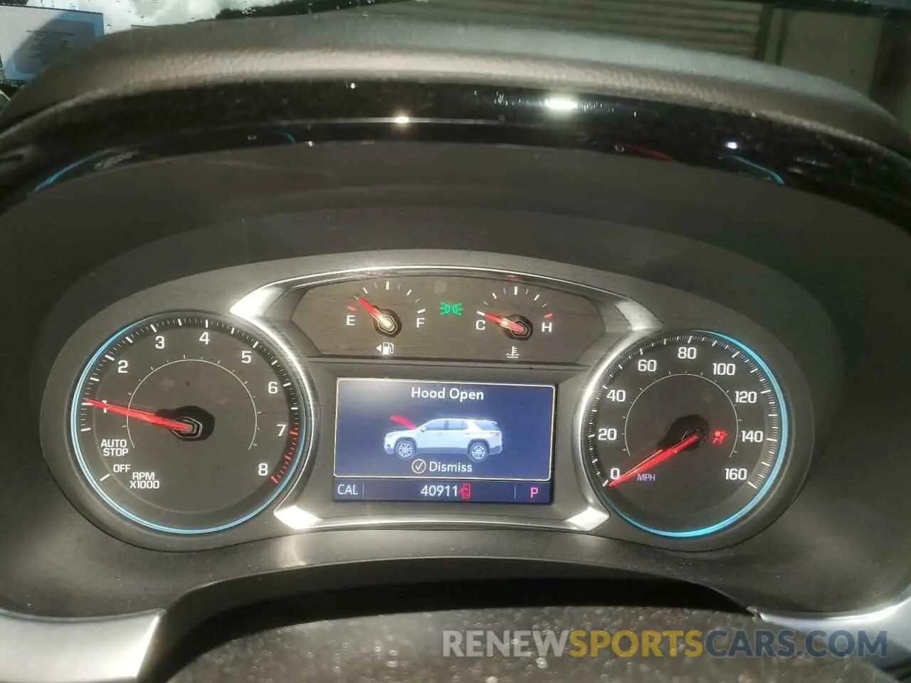 9 Фотография поврежденного автомобиля 1GNEVGKW3MJ135904 CHEVROLET TRAVERSE 2021