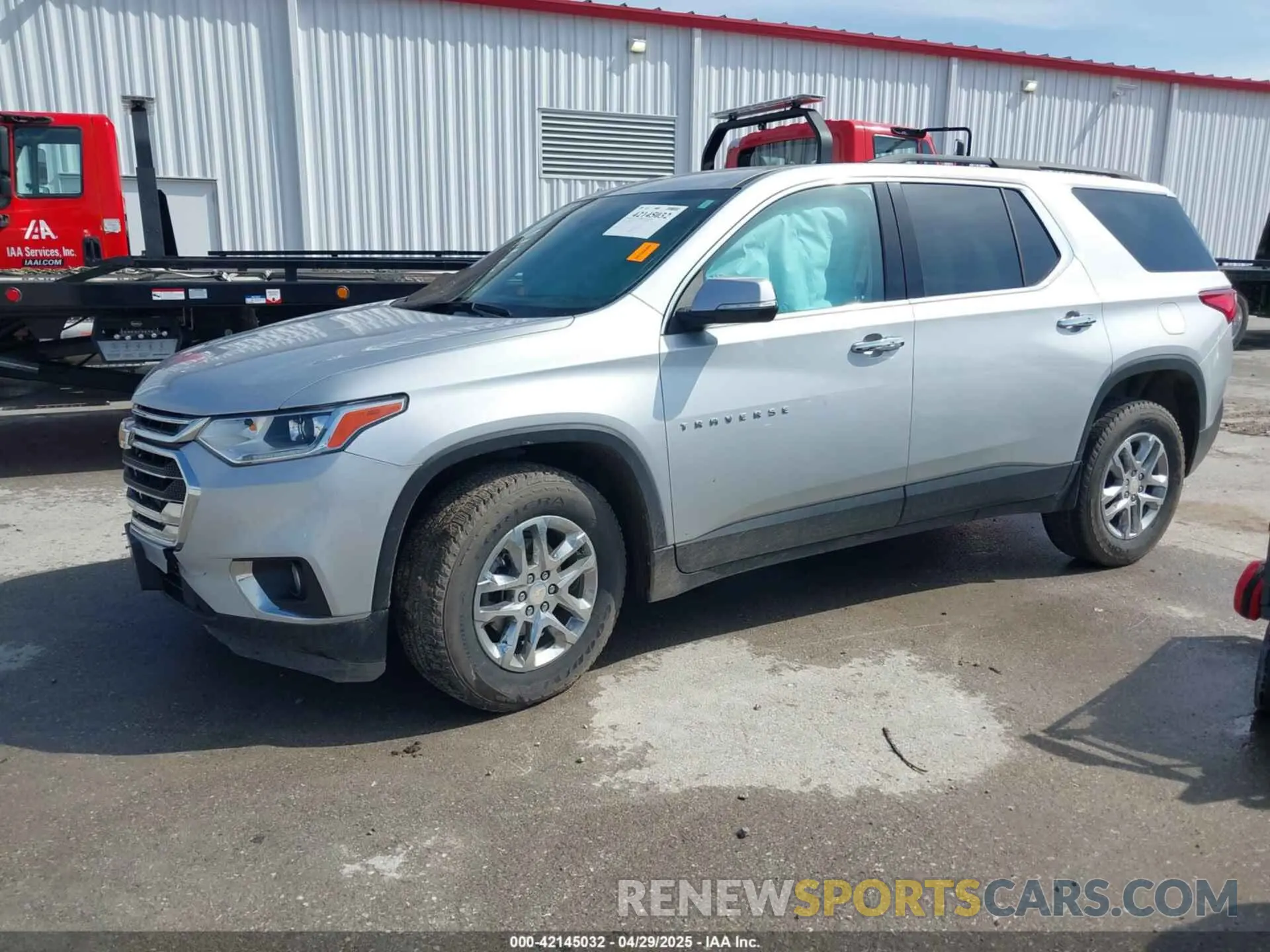 2 Фотография поврежденного автомобиля 1GNEVGKW6MJ162515 CHEVROLET TRAVERSE 2021