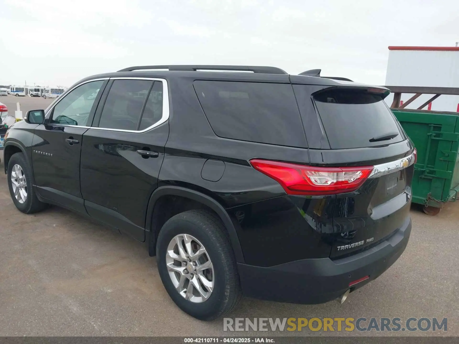 3 Фотография поврежденного автомобиля 1GNEVGKW6MJ202365 CHEVROLET TRAVERSE 2021