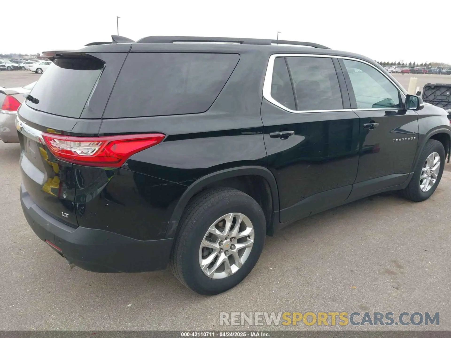 4 Фотография поврежденного автомобиля 1GNEVGKW6MJ202365 CHEVROLET TRAVERSE 2021