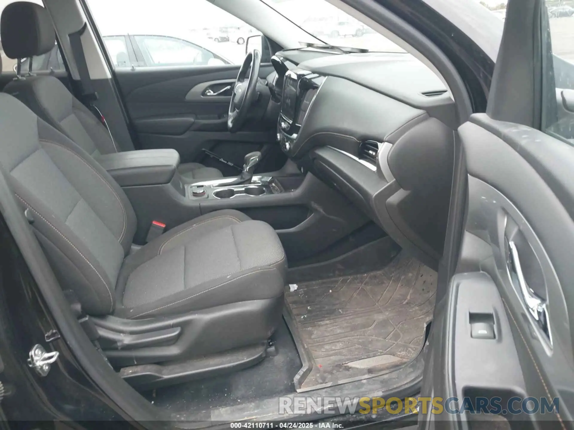 5 Фотография поврежденного автомобиля 1GNEVGKW6MJ202365 CHEVROLET TRAVERSE 2021