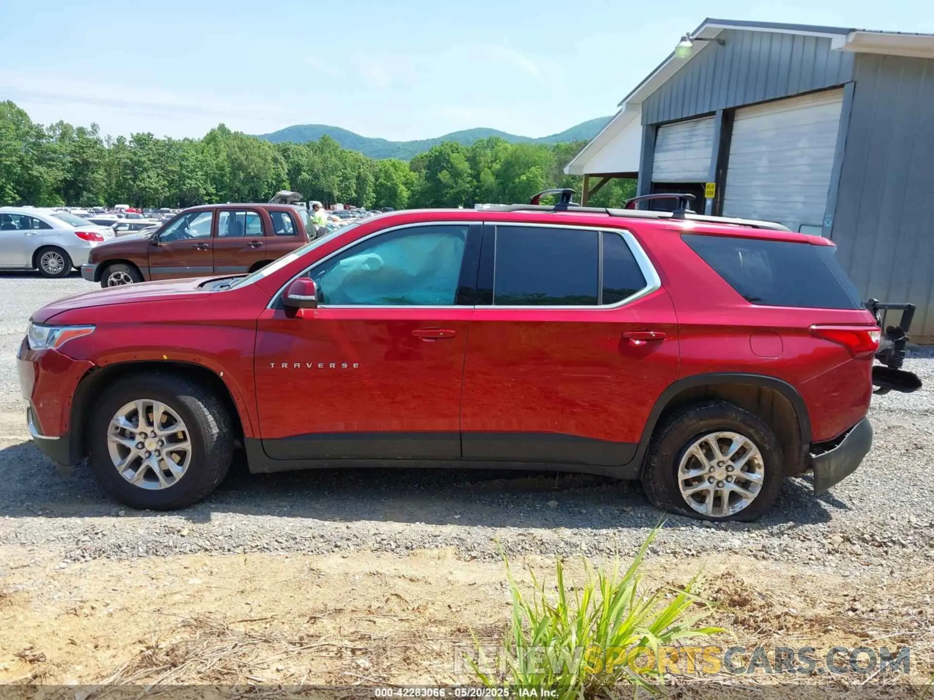 15 Photograph of a damaged car 1GNEVGKW7MJ171854 CHEVROLET TRAVERSE 2021