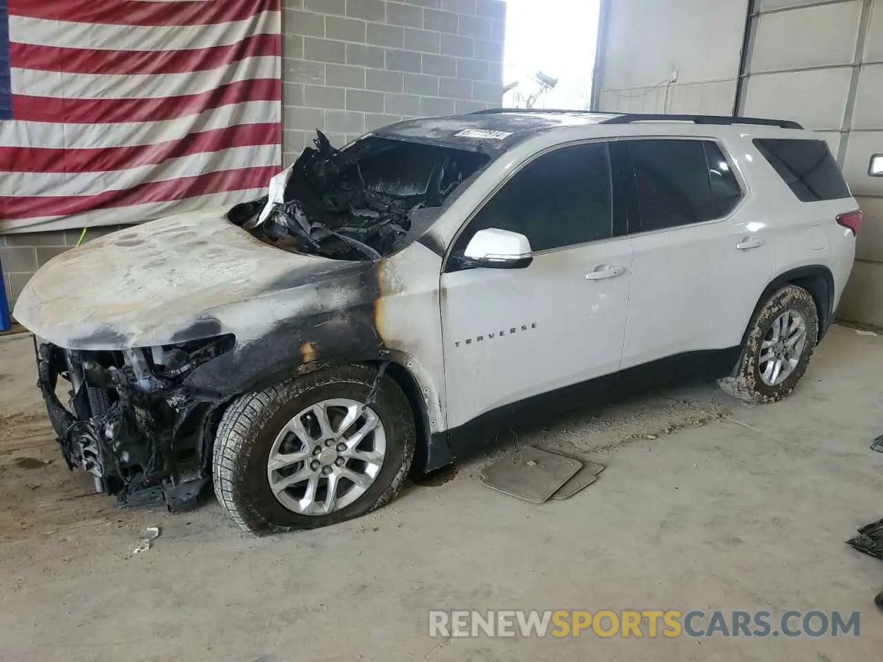 1 Photograph of a damaged car 1GNEVGKW9MJ105094 CHEVROLET TRAVERSE 2021