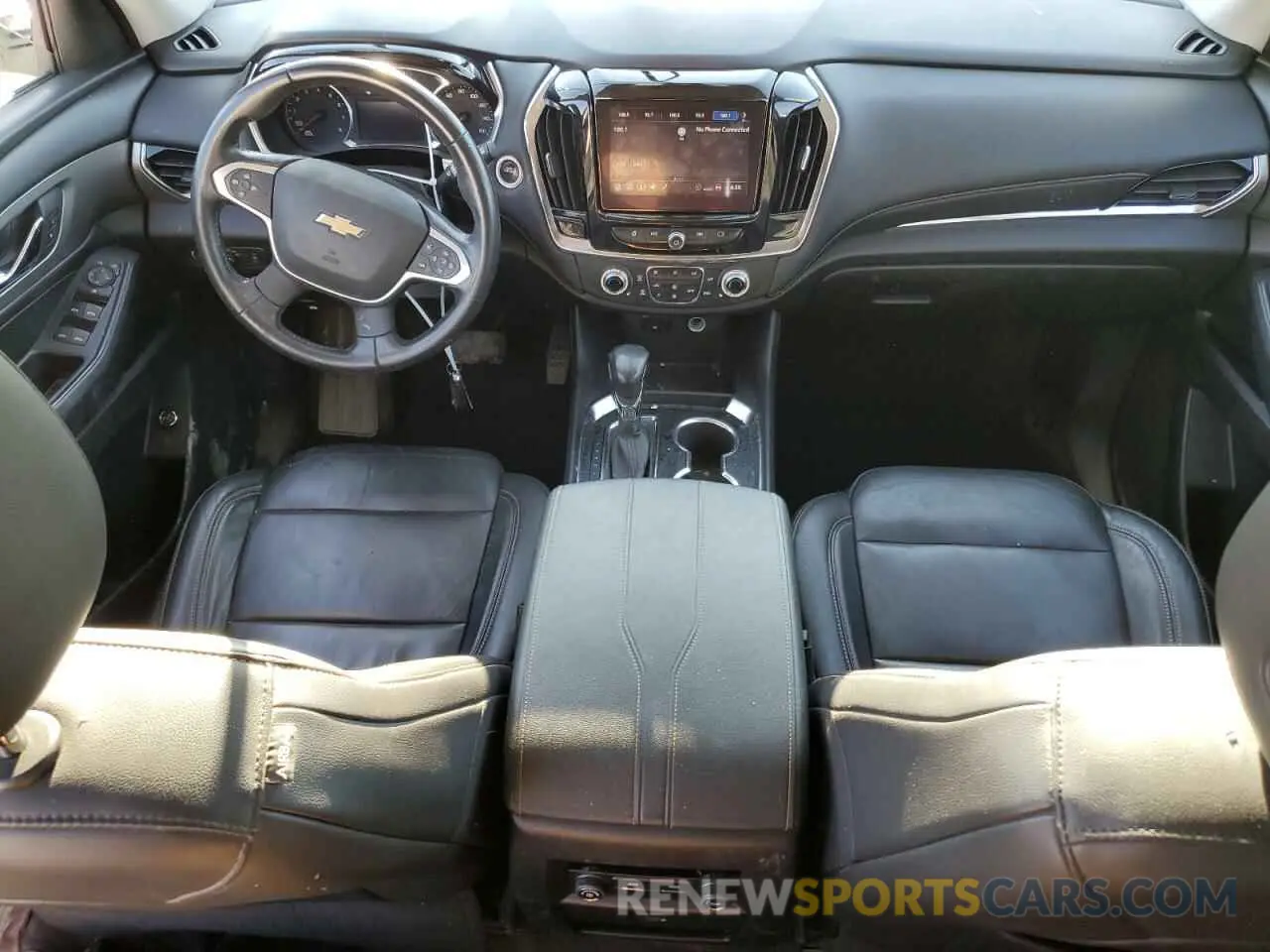 8 Photograph of a damaged car 1GNEVHKW5MJ130239 CHEVROLET TRAVERSE 2021