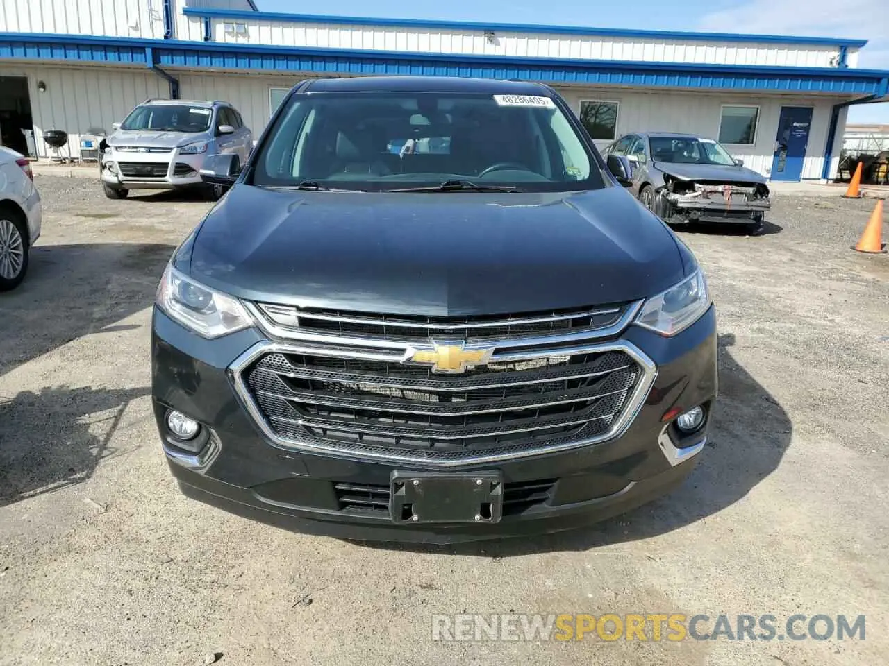5 Photograph of a damaged car 1GNEVHKW6MJ104474 CHEVROLET TRAVERSE 2021