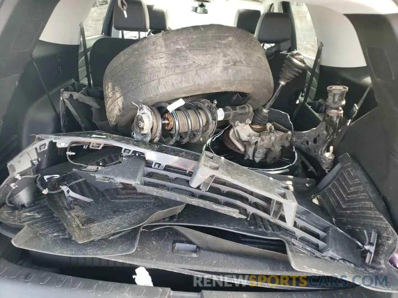 13 Photograph of a damaged car 1GNEVJKW8MJ108730 CHEVROLET TRAVERSE 2021