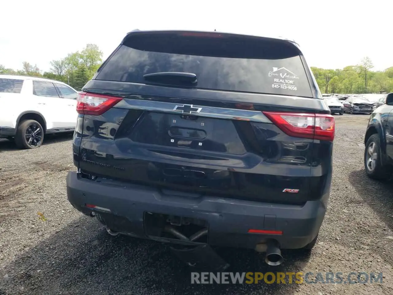 6 Photograph of a damaged car 1GNEVJKW8MJ108730 CHEVROLET TRAVERSE 2021