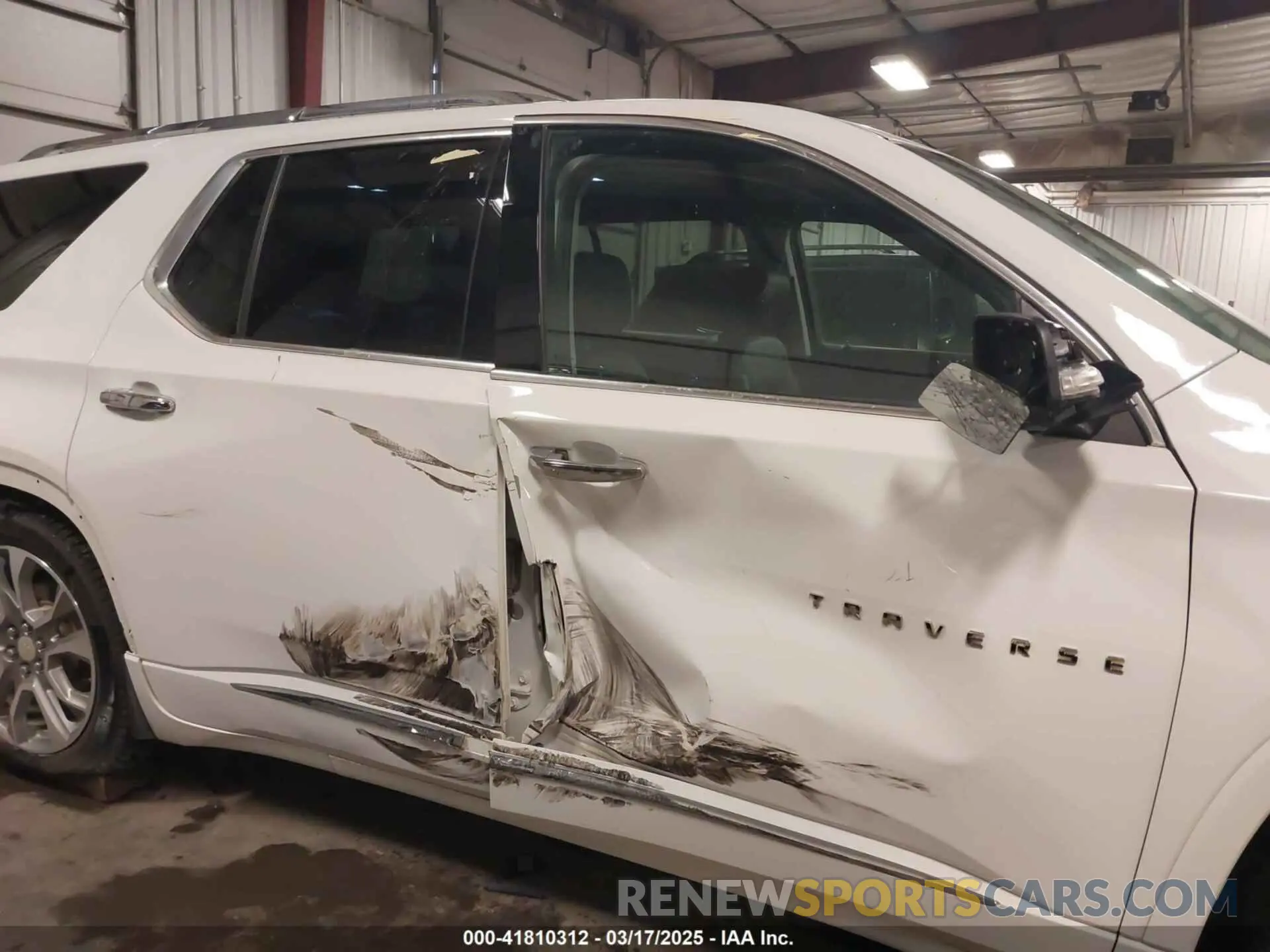 13 Фотография поврежденного автомобиля 1GNEVKKW8MJ259346 CHEVROLET TRAVERSE 2021