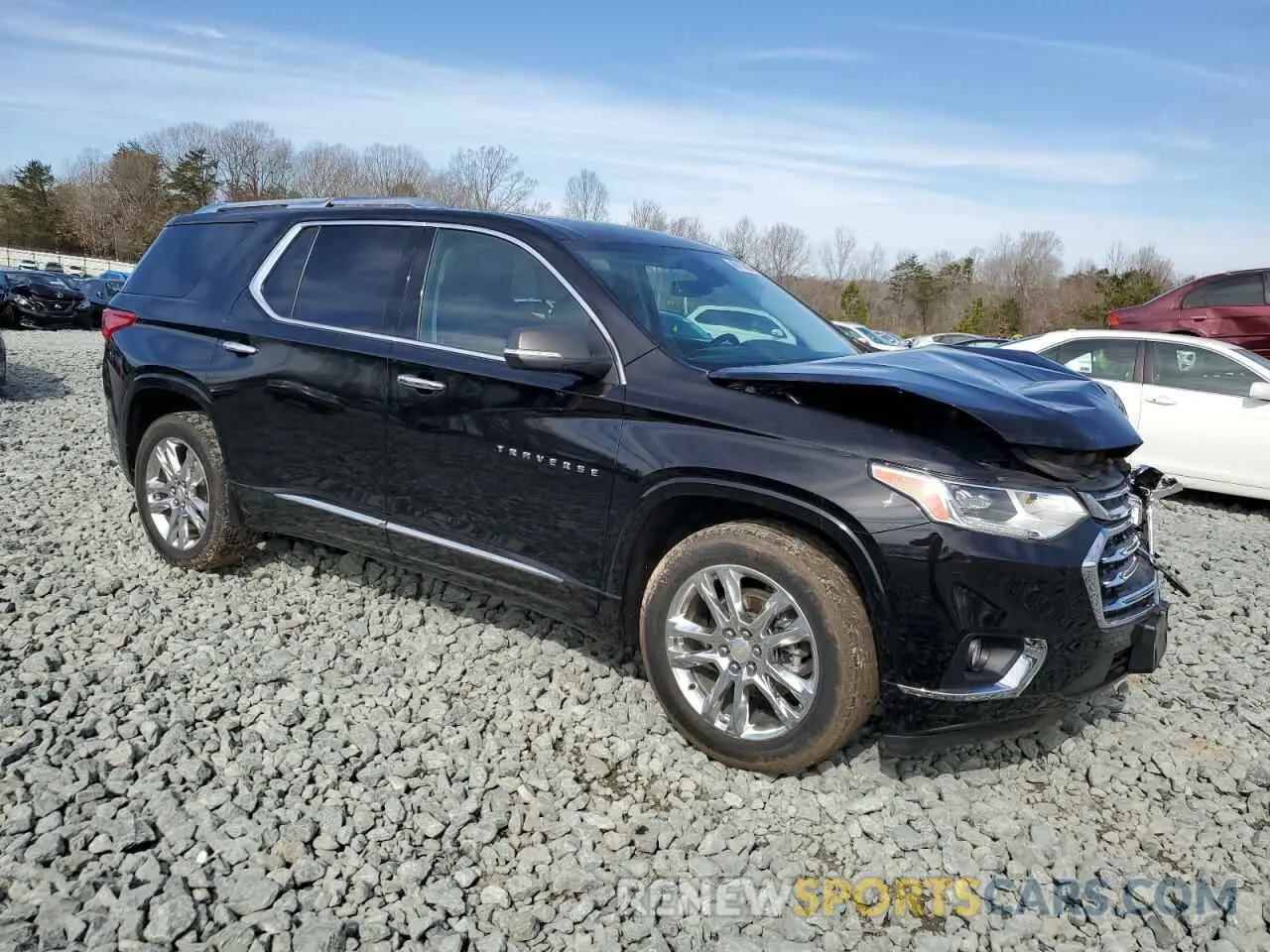 4 Photograph of a damaged car 1GNEVNKW5MJ176538 CHEVROLET TRAVERSE 2021