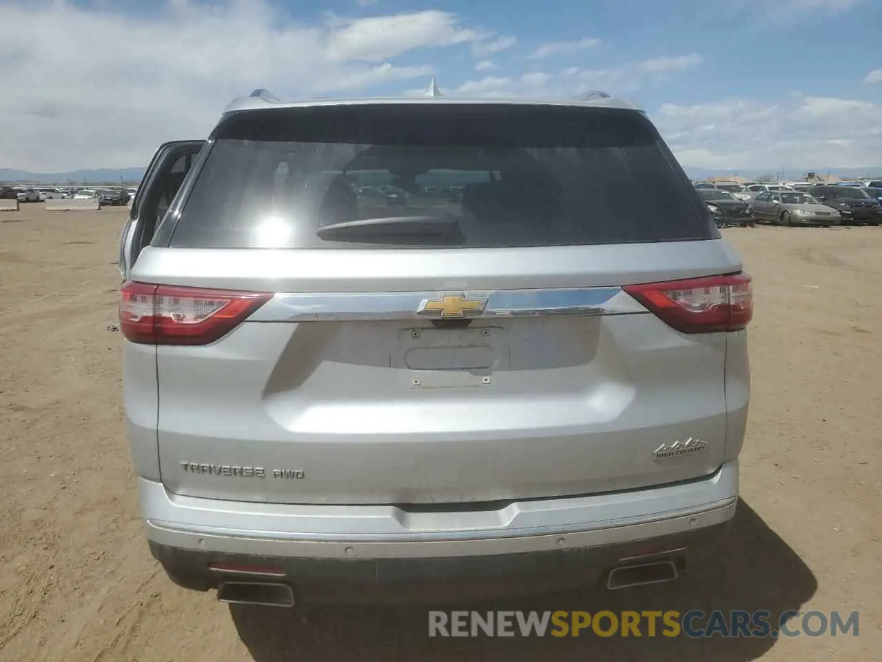 6 Photograph of a damaged car 1GNEVNKW6MJ243602 CHEVROLET TRAVERSE 2021