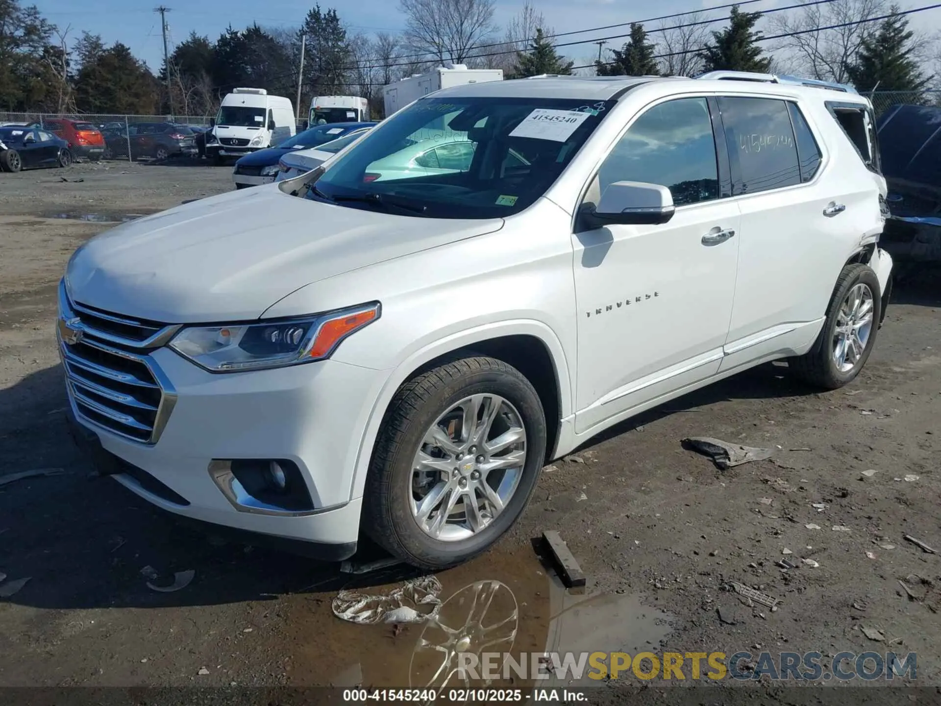 2 Photograph of a damaged car 1GNEVNKW9MJ200257 CHEVROLET TRAVERSE 2021