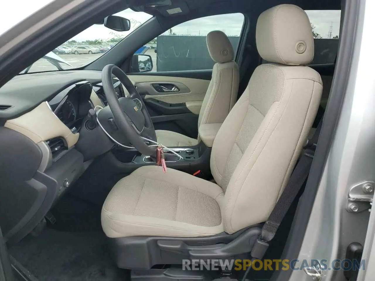 7 Photograph of a damaged car 1GNERFKW1NJ100987 CHEVROLET TRAVERSE 2022